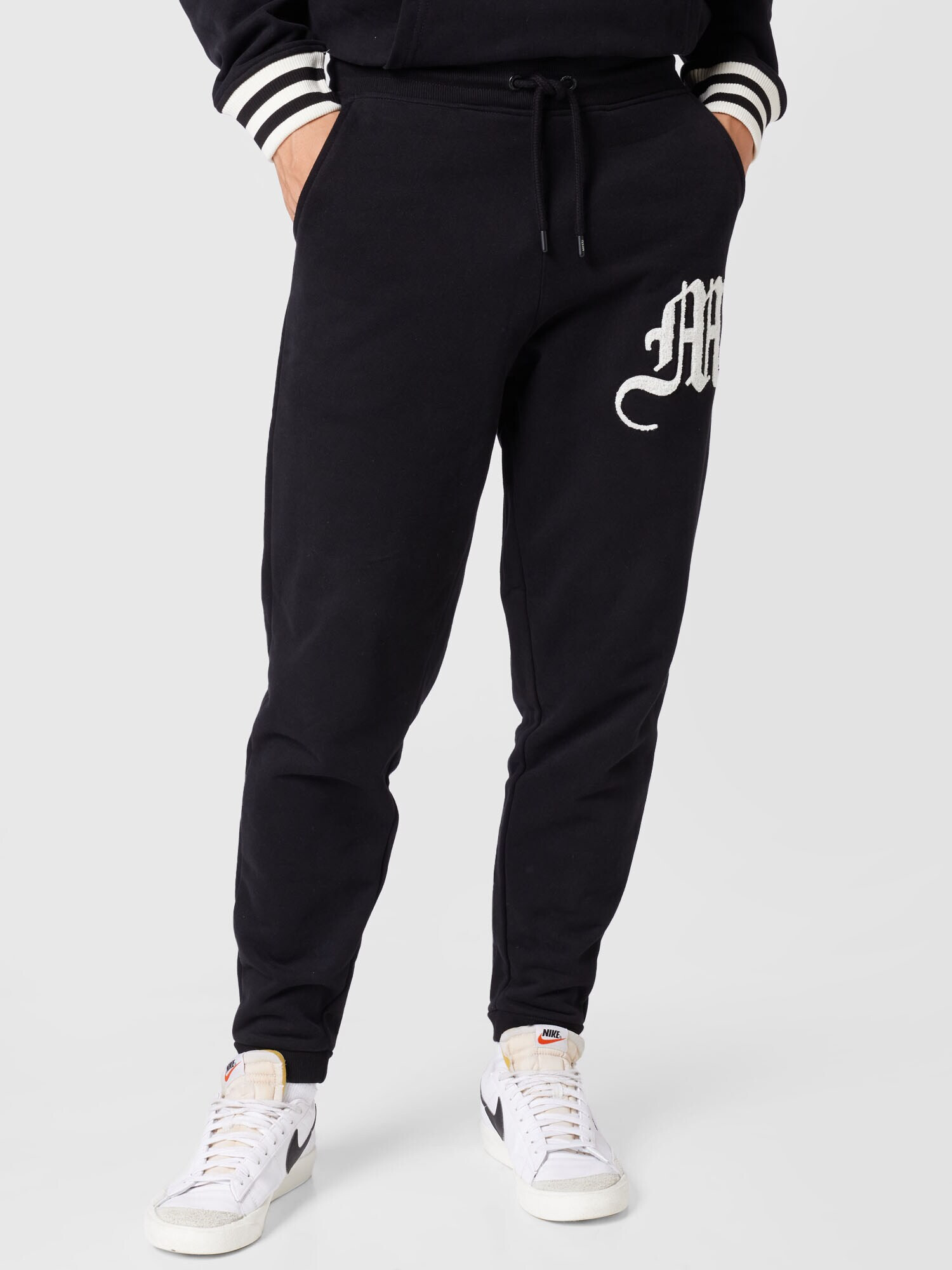 SikSilk Pantaloni negru / alb - Pled.ro