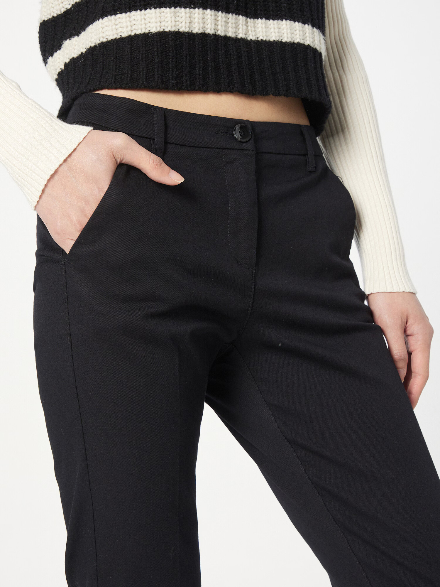 Sisley Pantaloni eleganți negru - Pled.ro