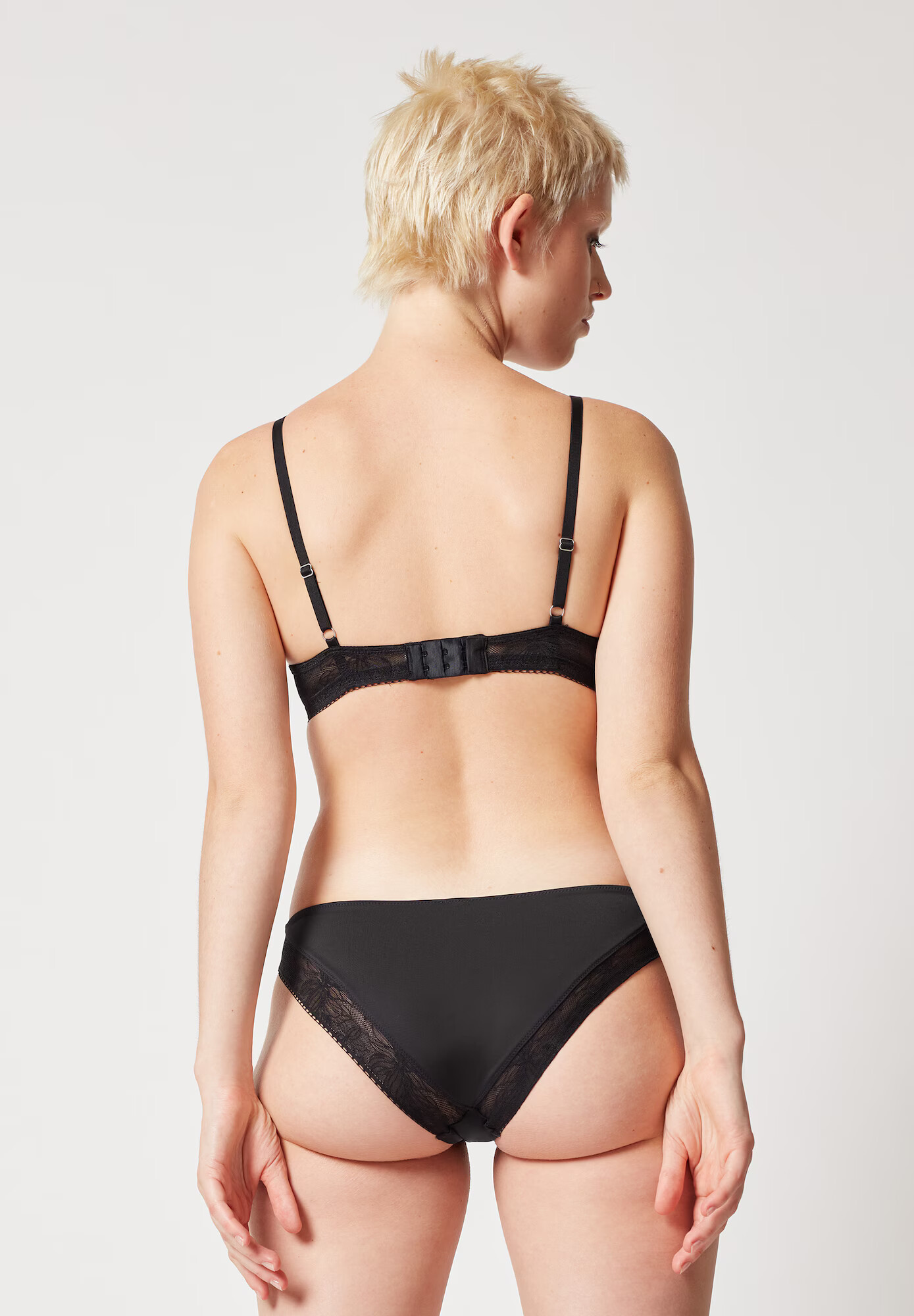 Skiny Sutien negru - Pled.ro