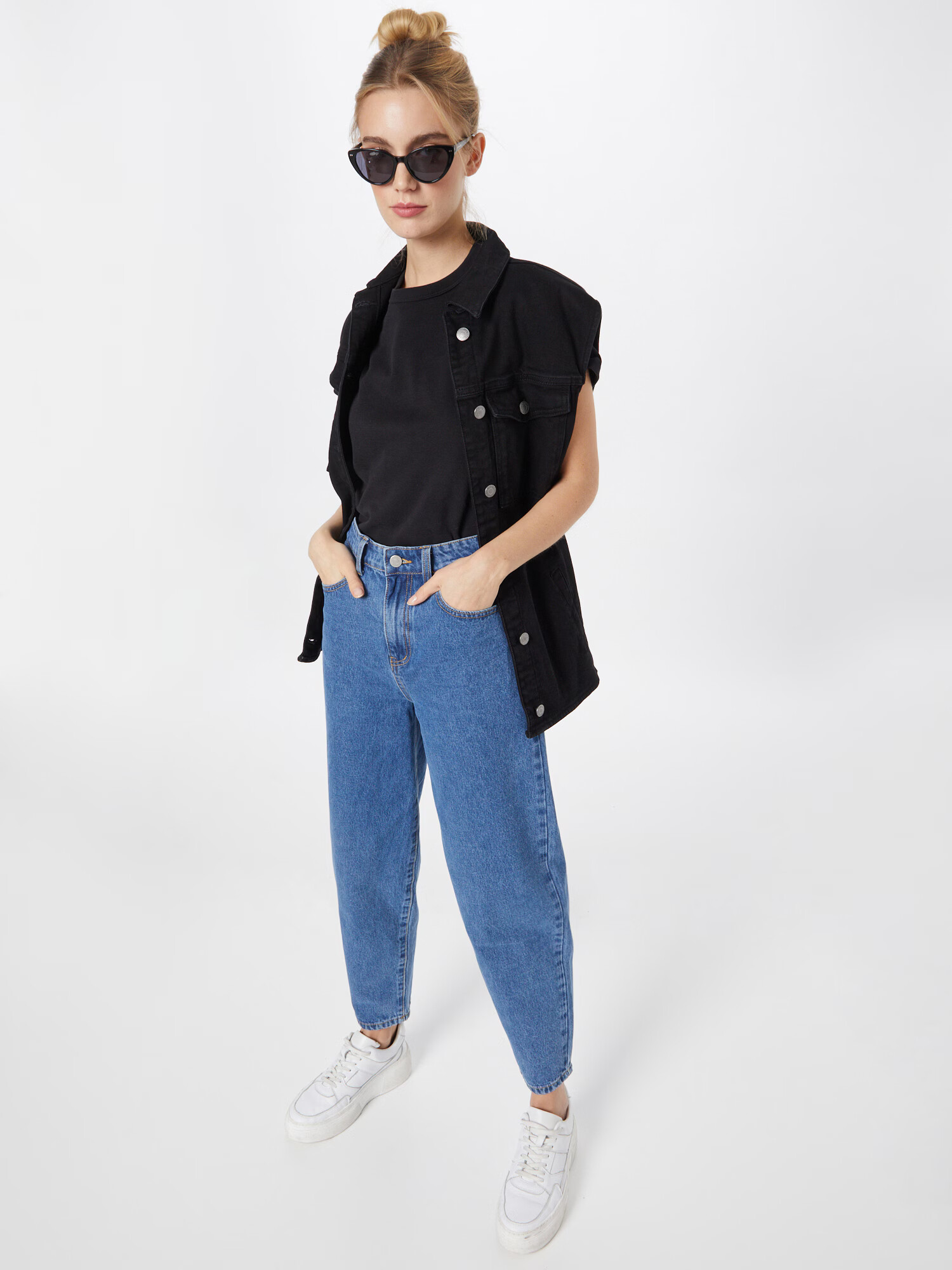 Soft Rebels Tricou 'Hella' negru - Pled.ro