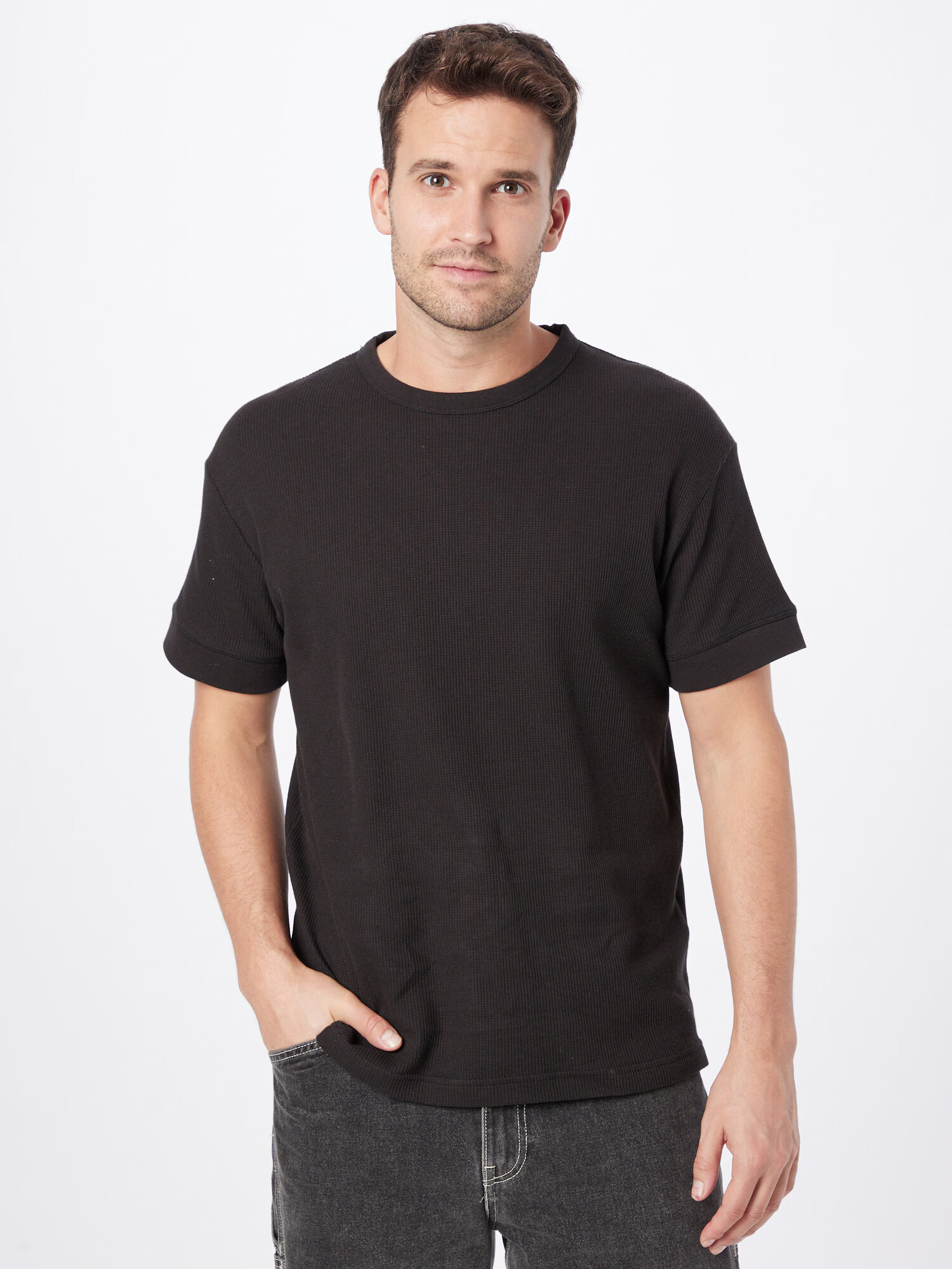 !Solid Tricou 'Doug' negru - Pled.ro