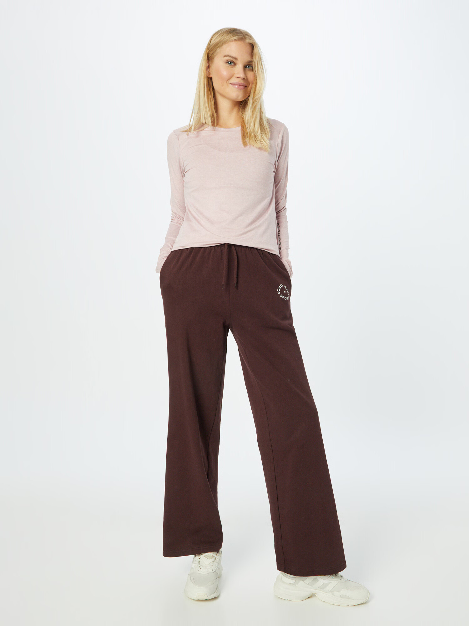 South Beach Pantaloni sport ciocolatiu / alb - Pled.ro