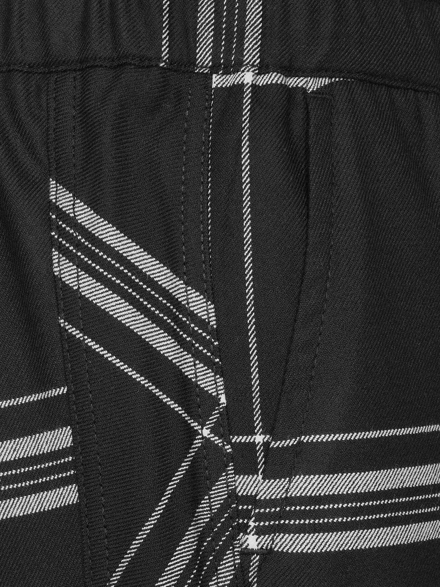 STREET ONE Pantaloni negru / alb - Pled.ro