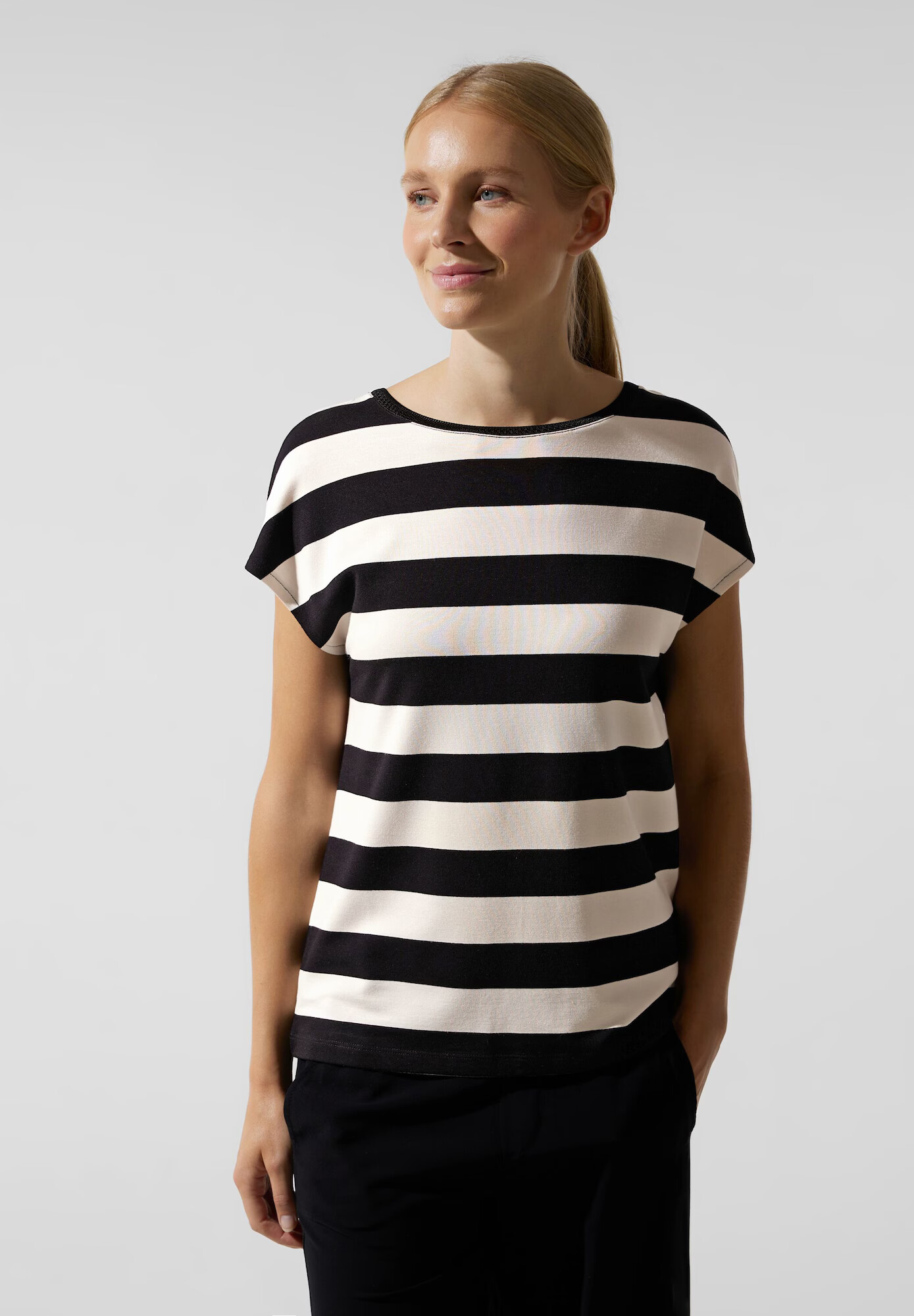 STREET ONE Tricou negru / alb - Pled.ro