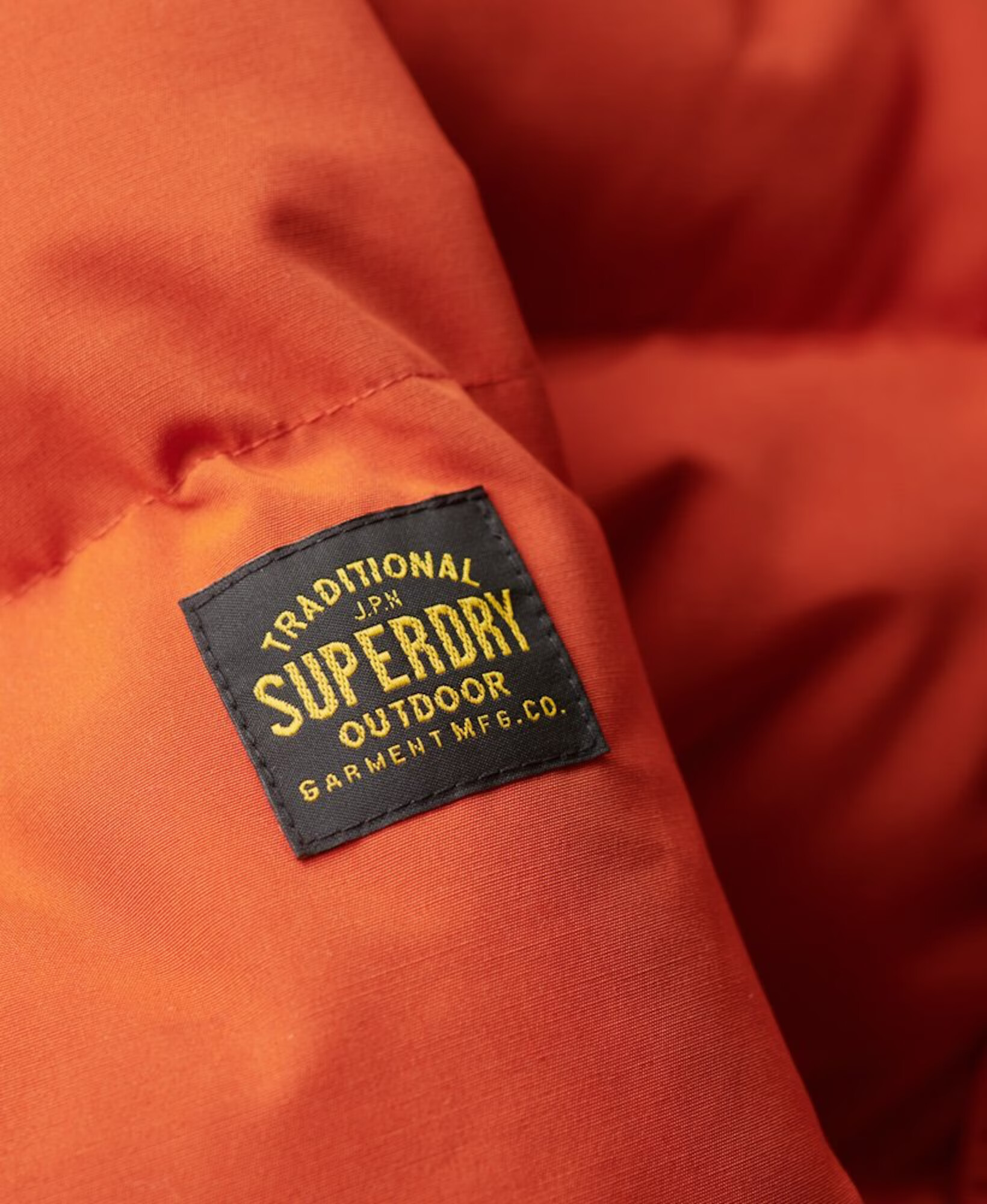 Superdry Geacă de iarnă 'Everest' portocaliu închis - Pled.ro