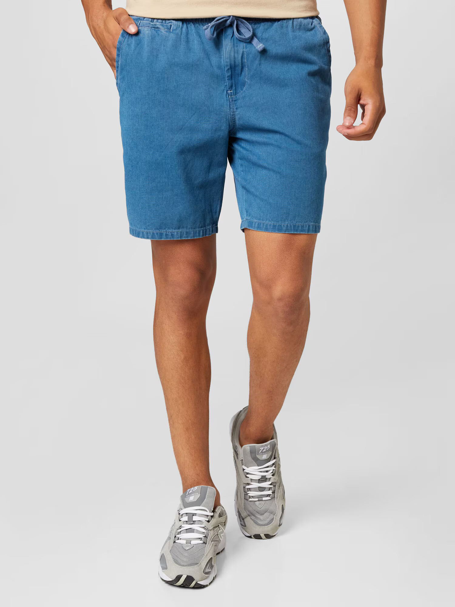 Superdry Pantaloni albastru deschis - Pled.ro