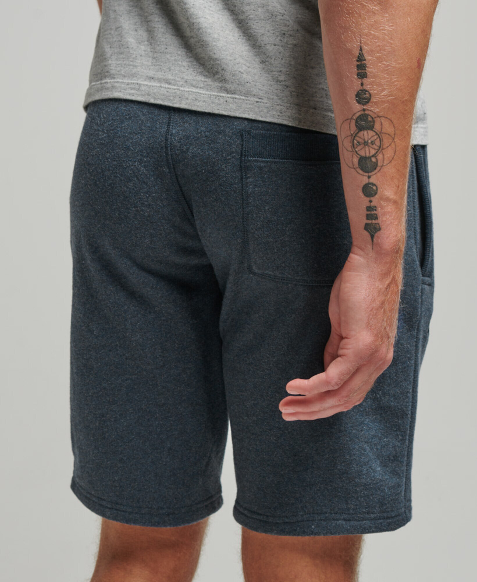 Superdry Pantaloni bleumarin - Pled.ro