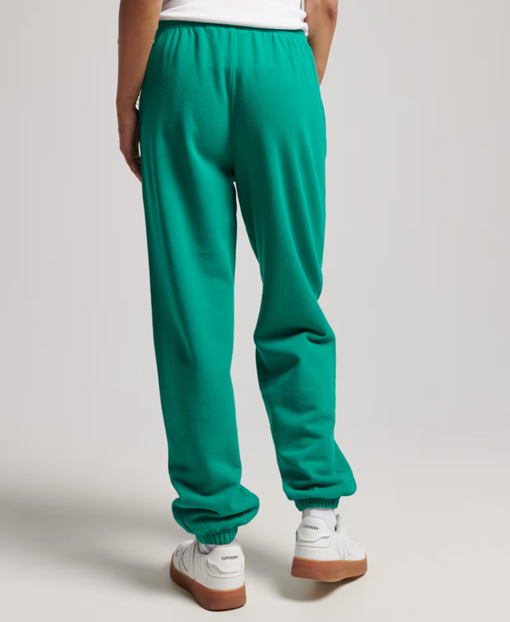 Superdry Pantaloni verde - Pled.ro