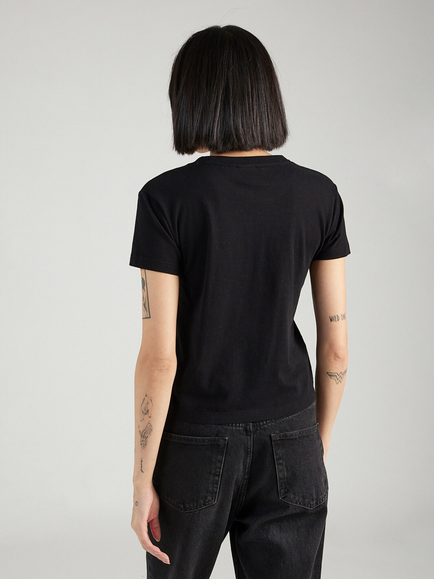 Superdry Tricou 'Essential' negru - Pled.ro