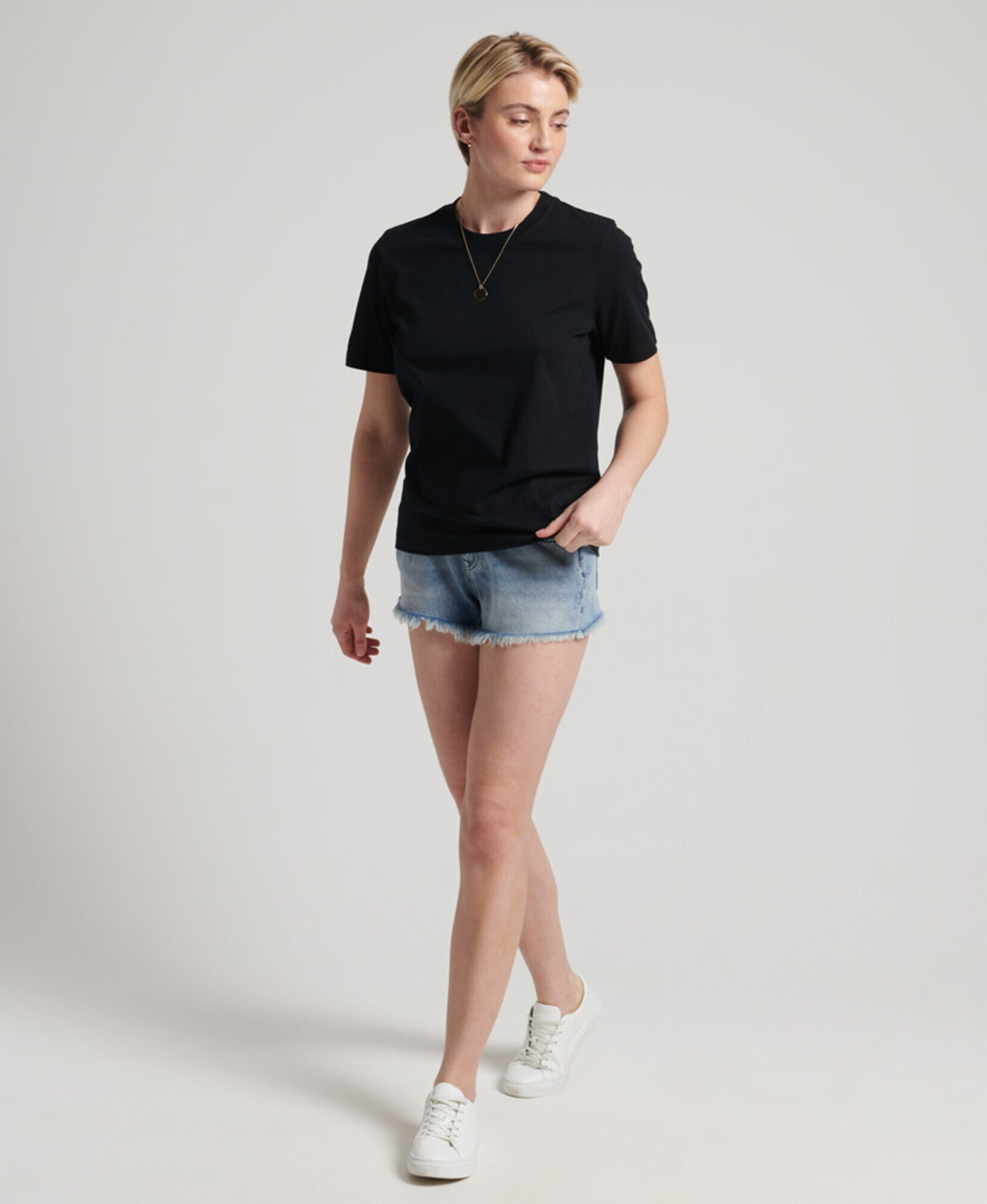 Superdry Tricou 'Essential' negru - Pled.ro