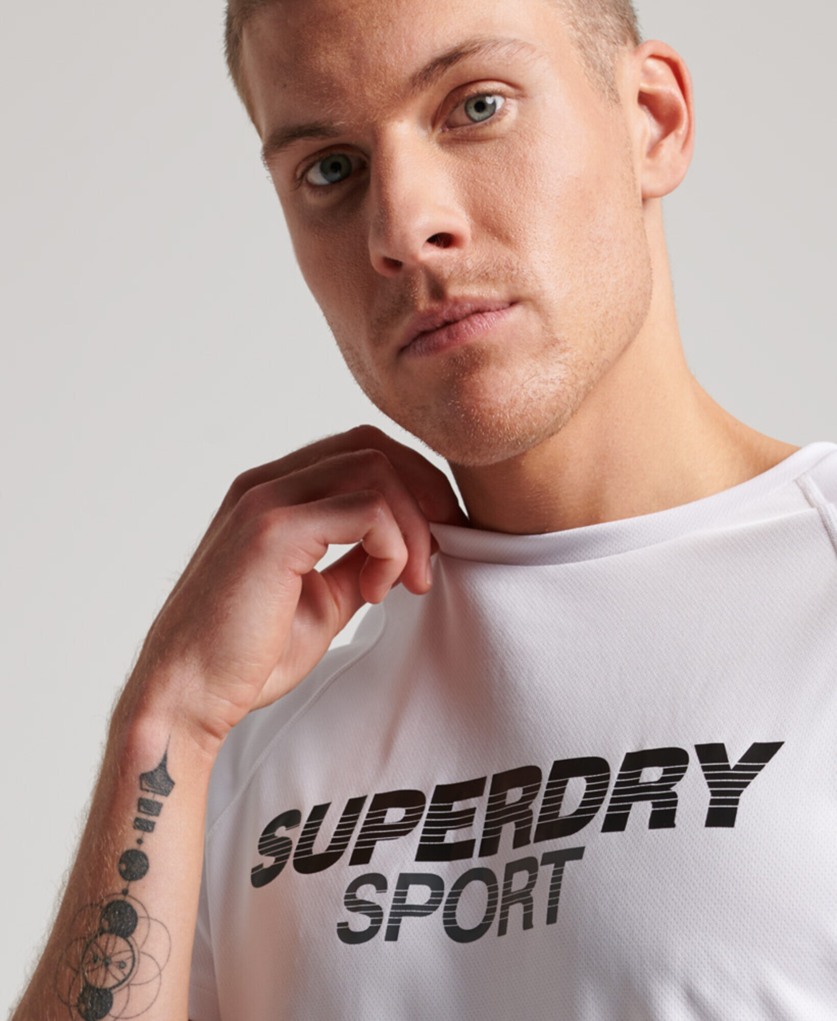 Superdry Tricou negru / alb - Pled.ro