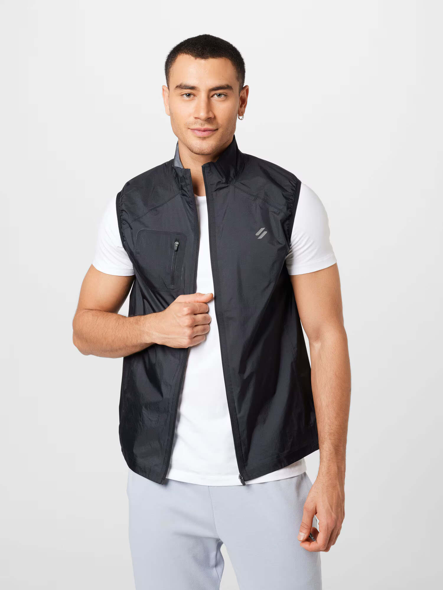 Superdry Vestă sport negru / alb - Pled.ro