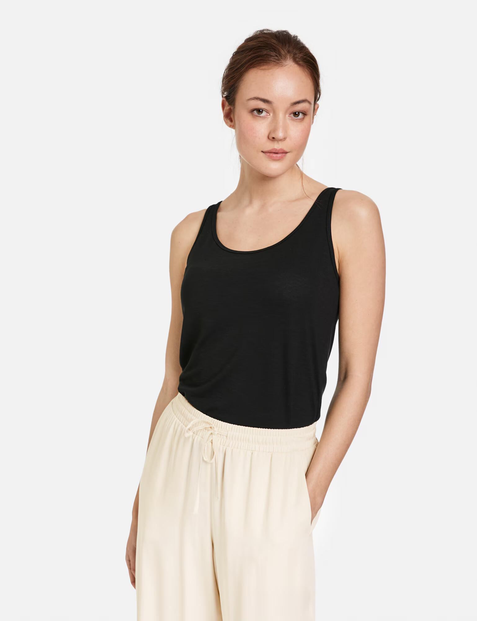 TAIFUN Top negru - Pled.ro