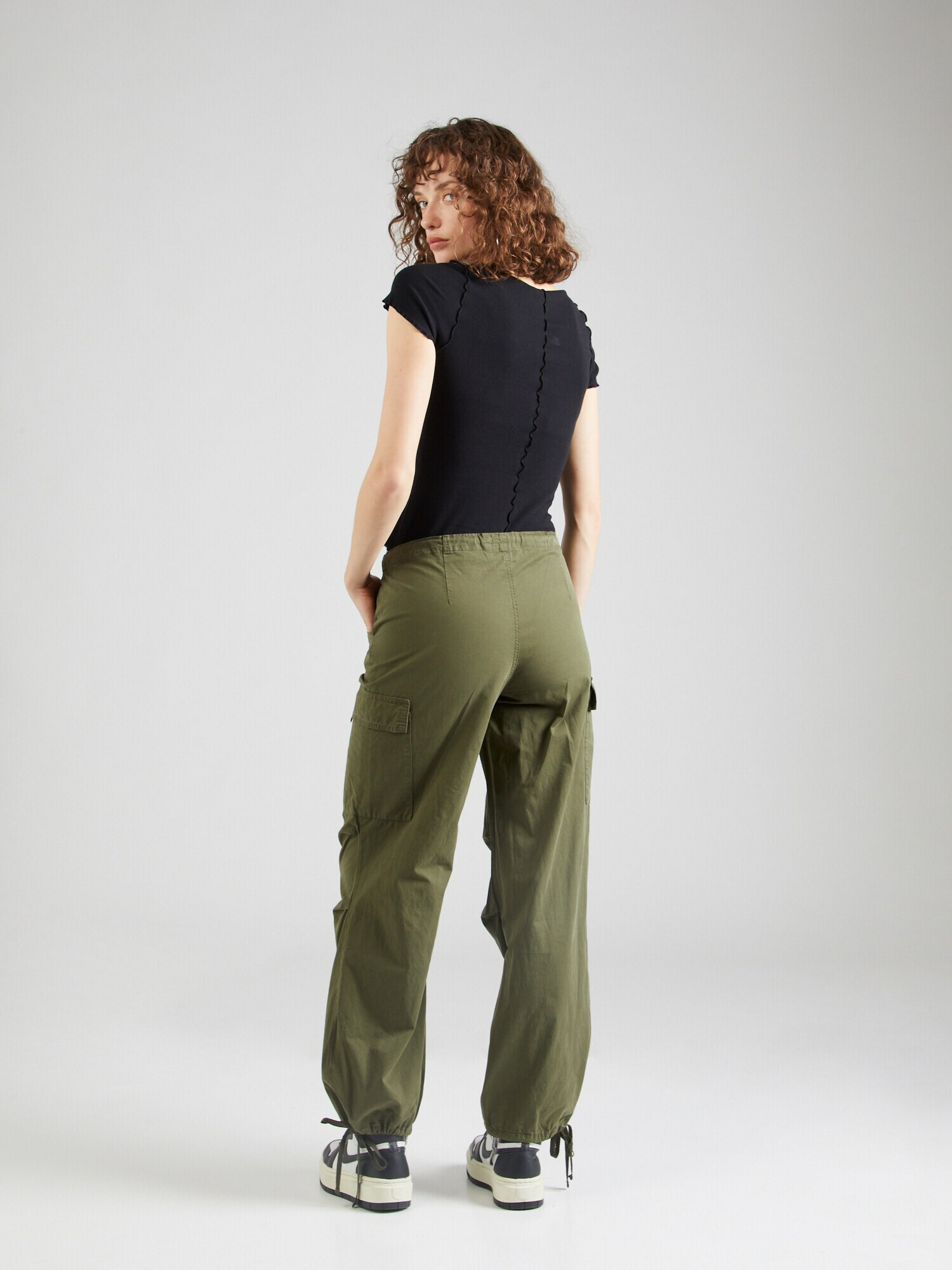 Tally Weijl Pantaloni cu buzunare kaki - Pled.ro