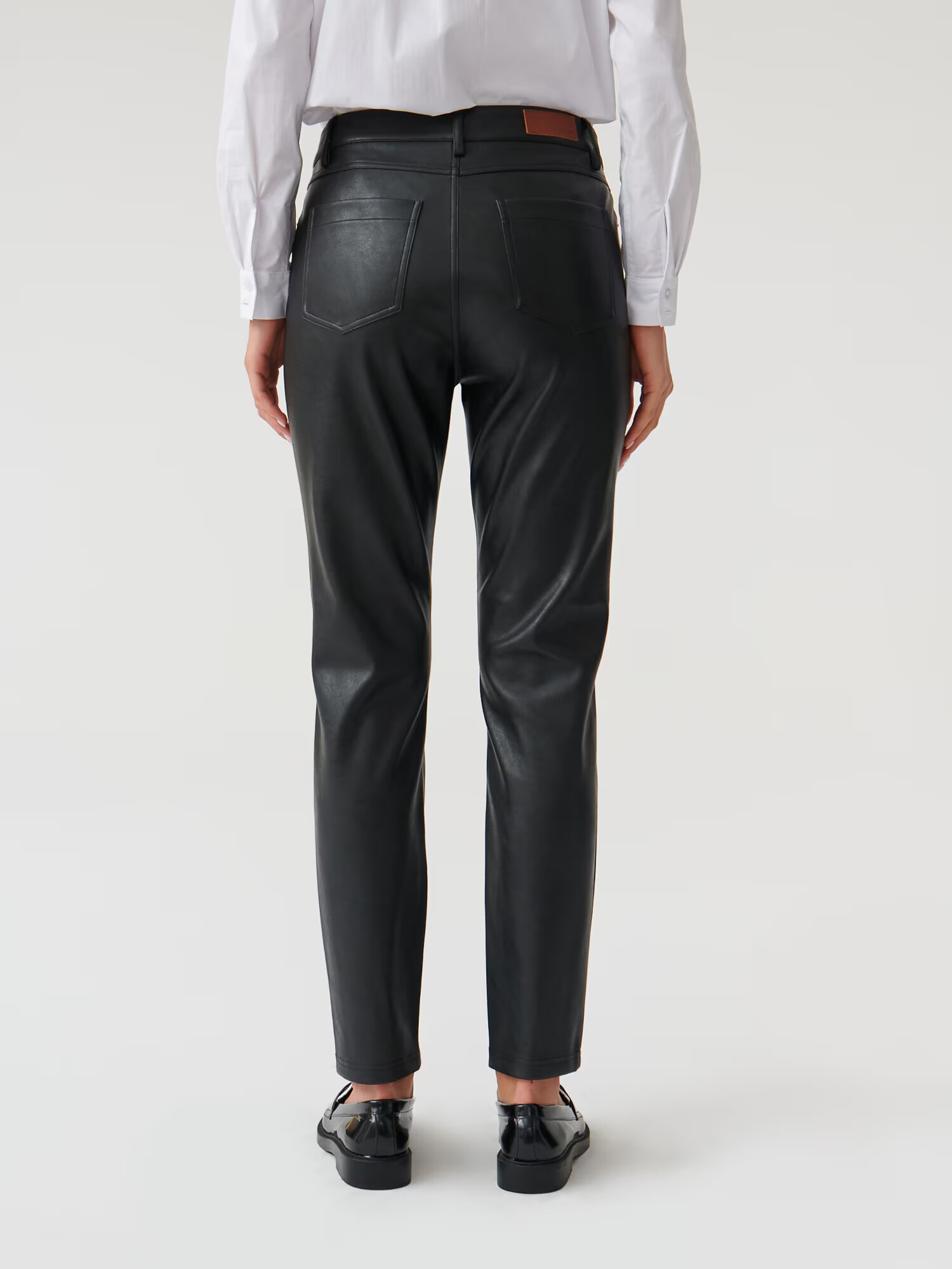 TATUUM Pantaloni negru - Pled.ro