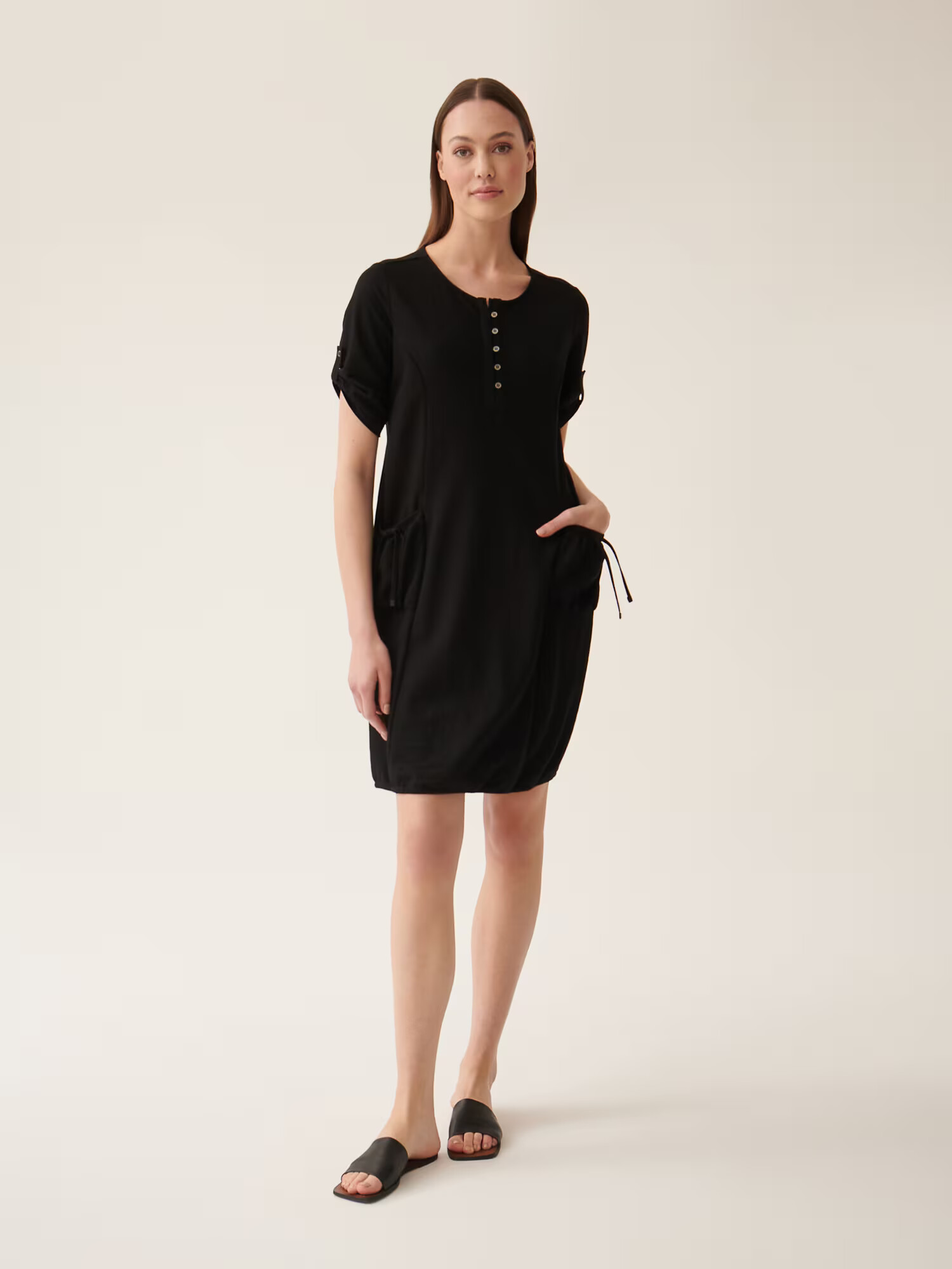 TATUUM Rochie 'LINIA' negru - Pled.ro