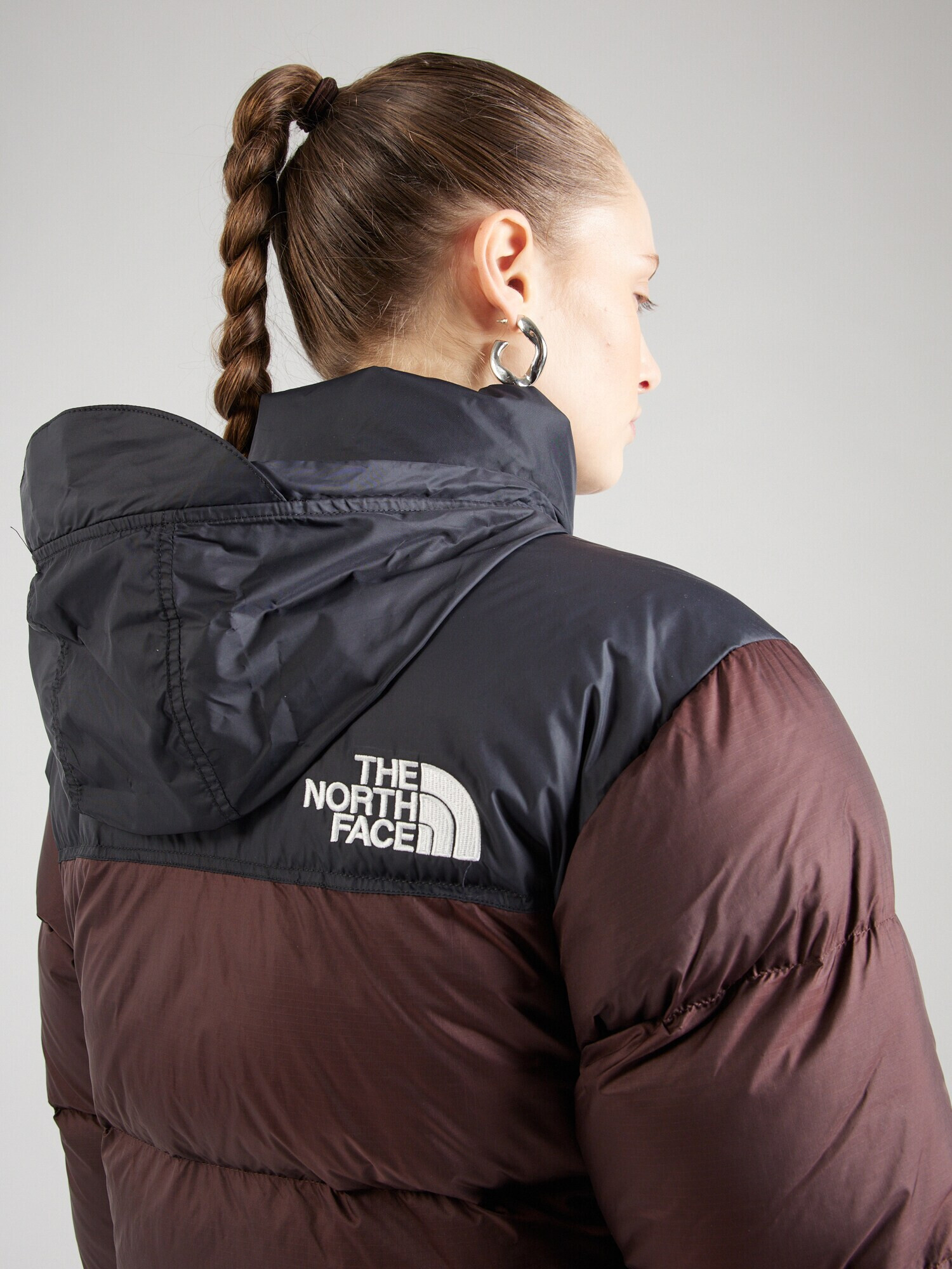 THE NORTH FACE Geacă de iarnă '1996 Retro Nuptse' ciocolatiu / negru / alb - Pled.ro