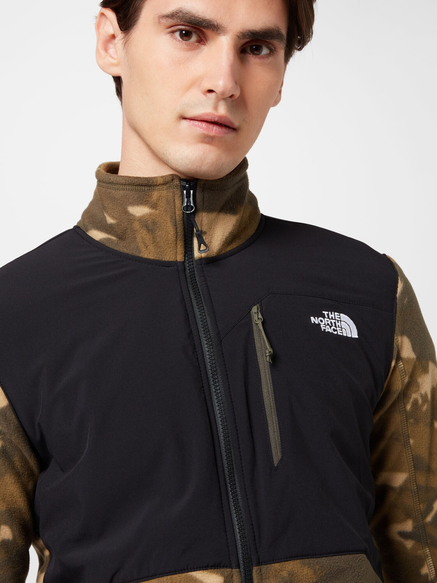 THE NORTH FACE Geacă sport gri taupe / oliv / negru / alb - Pled.ro