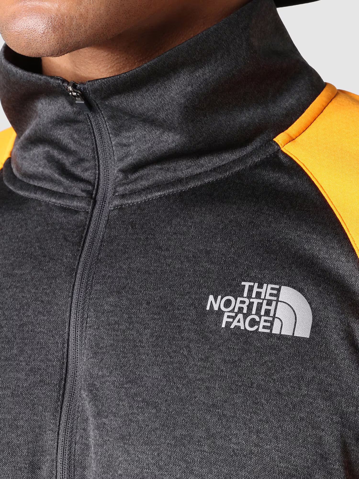 THE NORTH FACE Pulovere sport portocaliu / negru - Pled.ro