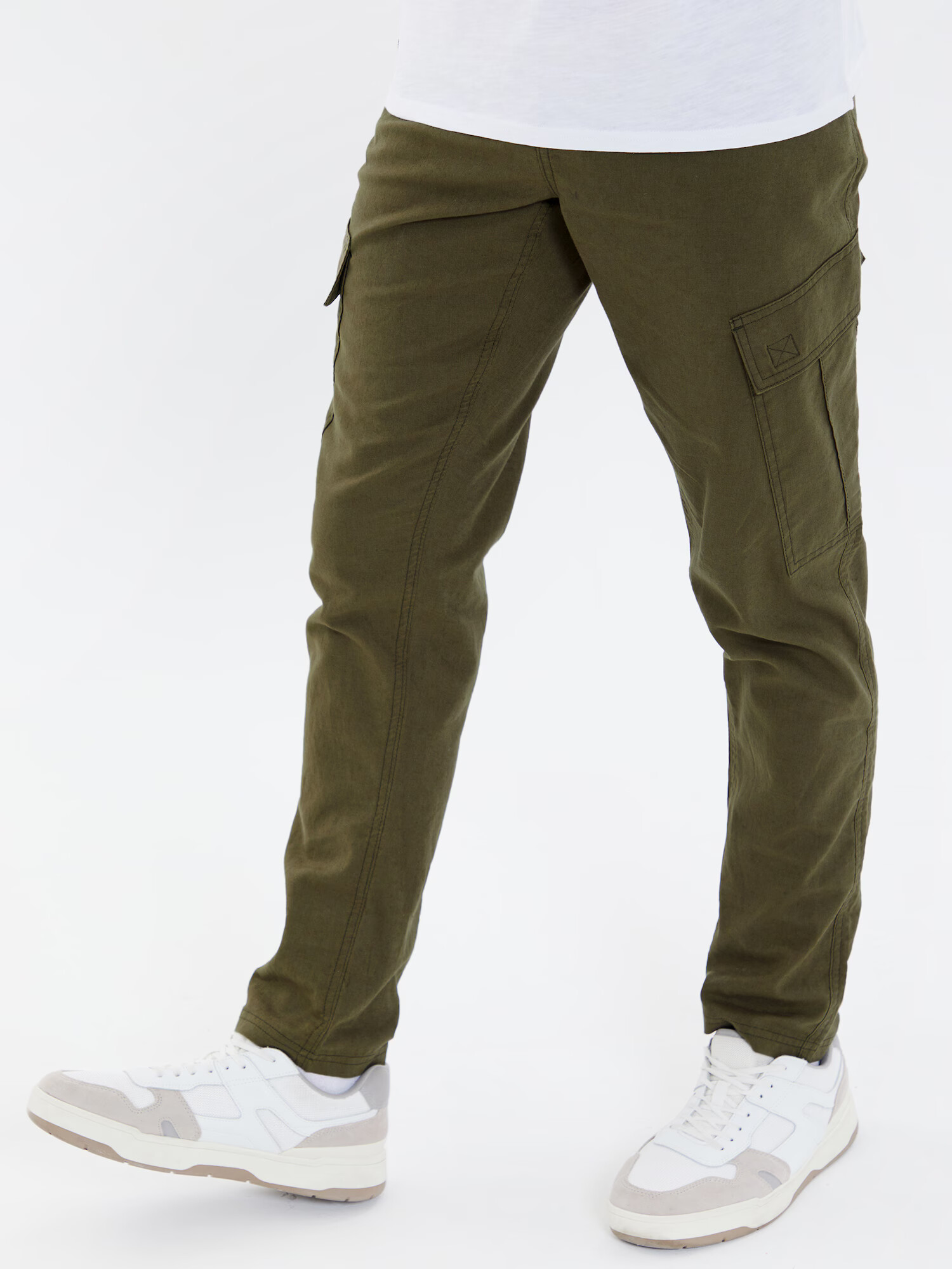 Threadbare Pantaloni cu buzunare 'Gordon' kaki - Pled.ro