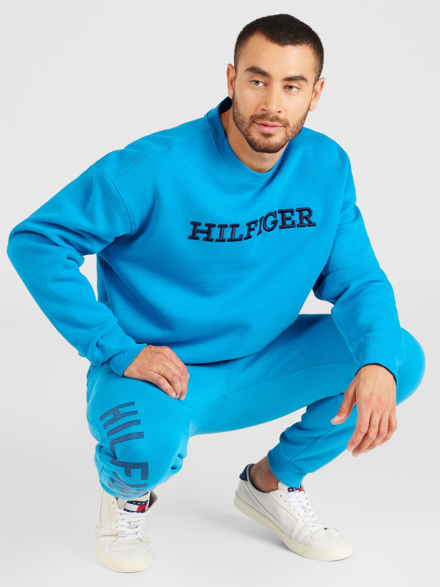 TOMMY HILFIGER Pantaloni 'GRAPHIC' albastru marin / cyan - Pled.ro