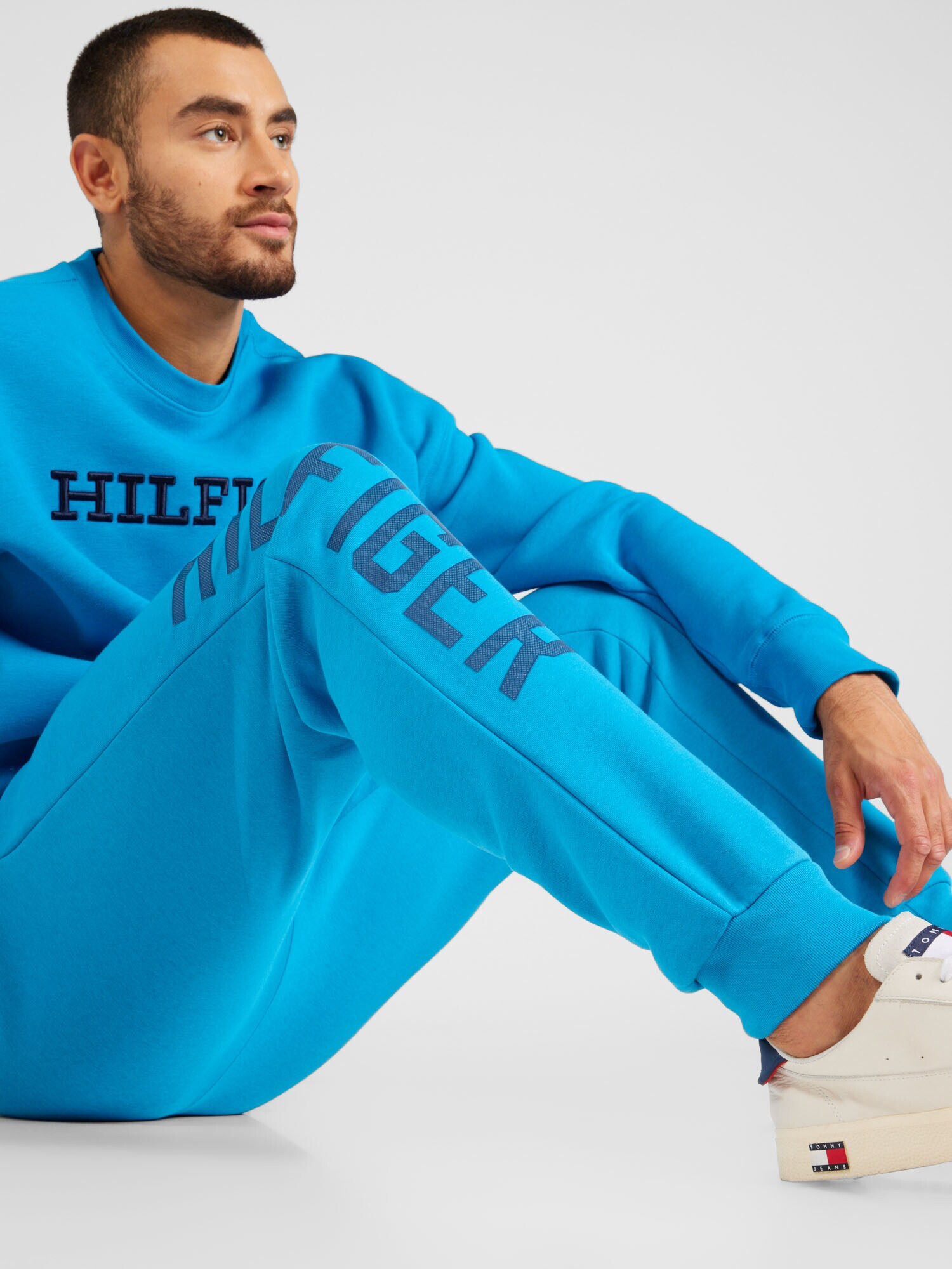 TOMMY HILFIGER Pantaloni 'GRAPHIC' albastru marin / cyan - Pled.ro