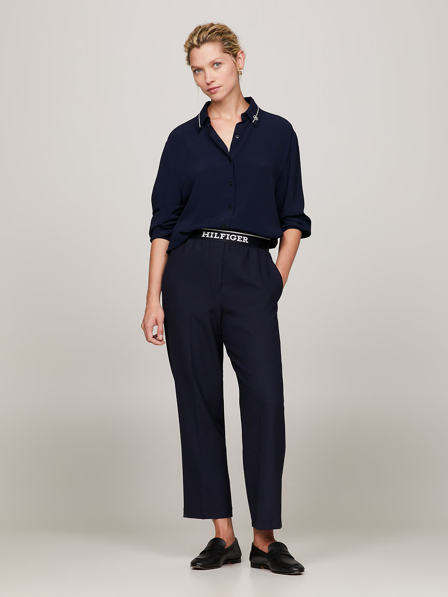 TOMMY HILFIGER Pantaloni cu dungă bleumarin / alb - Pled.ro