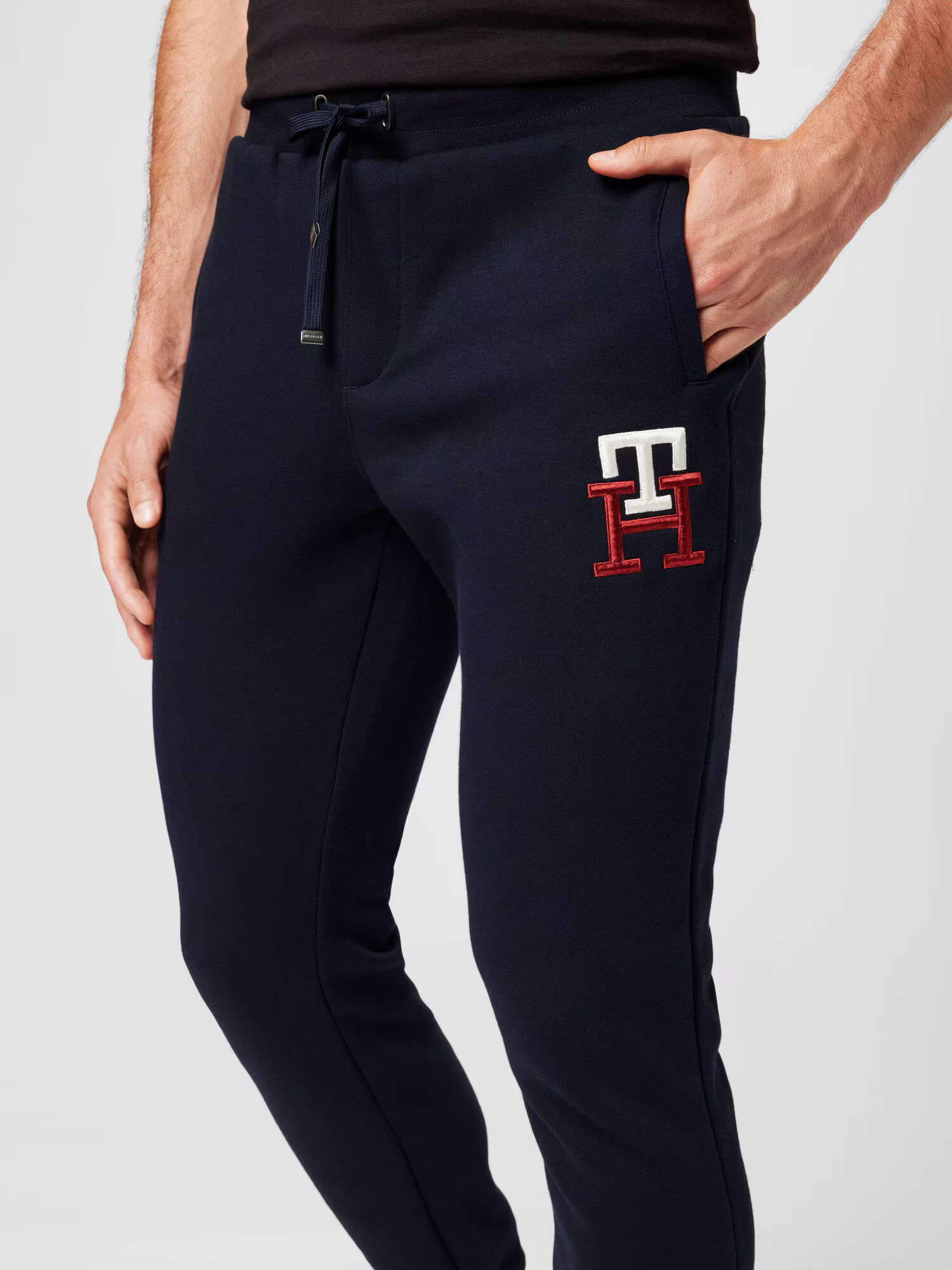 TOMMY HILFIGER Pantaloni roșu / negru / alb - Pled.ro