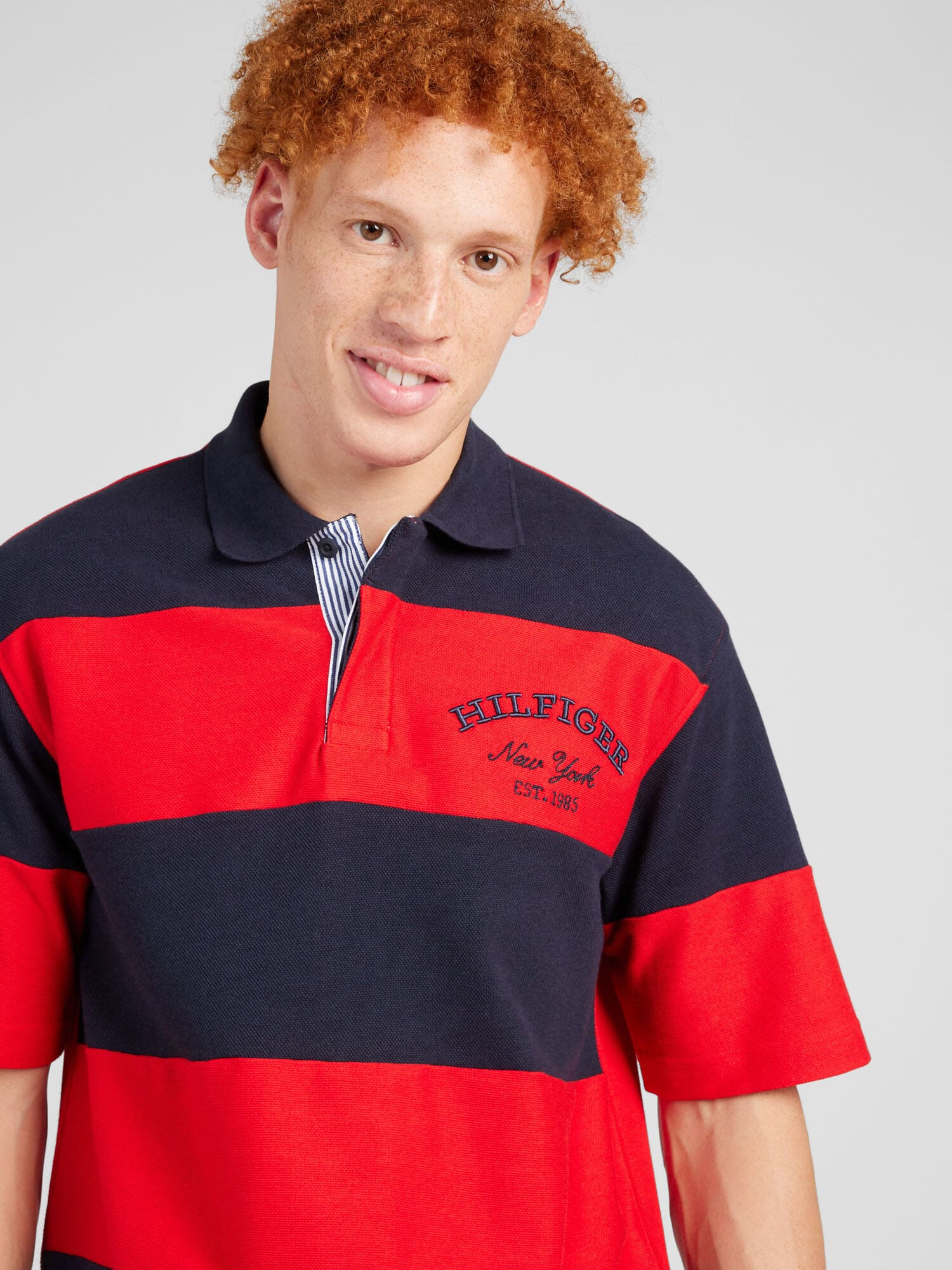 TOMMY HILFIGER Tricou albastru noapte / roșu - Pled.ro