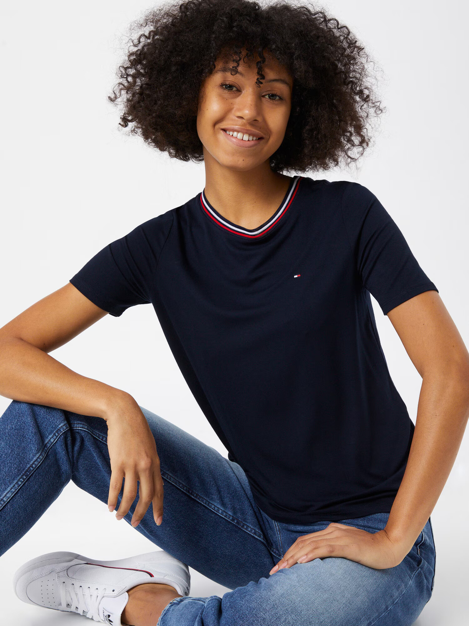 TOMMY HILFIGER Tricou 'BREE' albastru închis / roșu / alb - Pled.ro