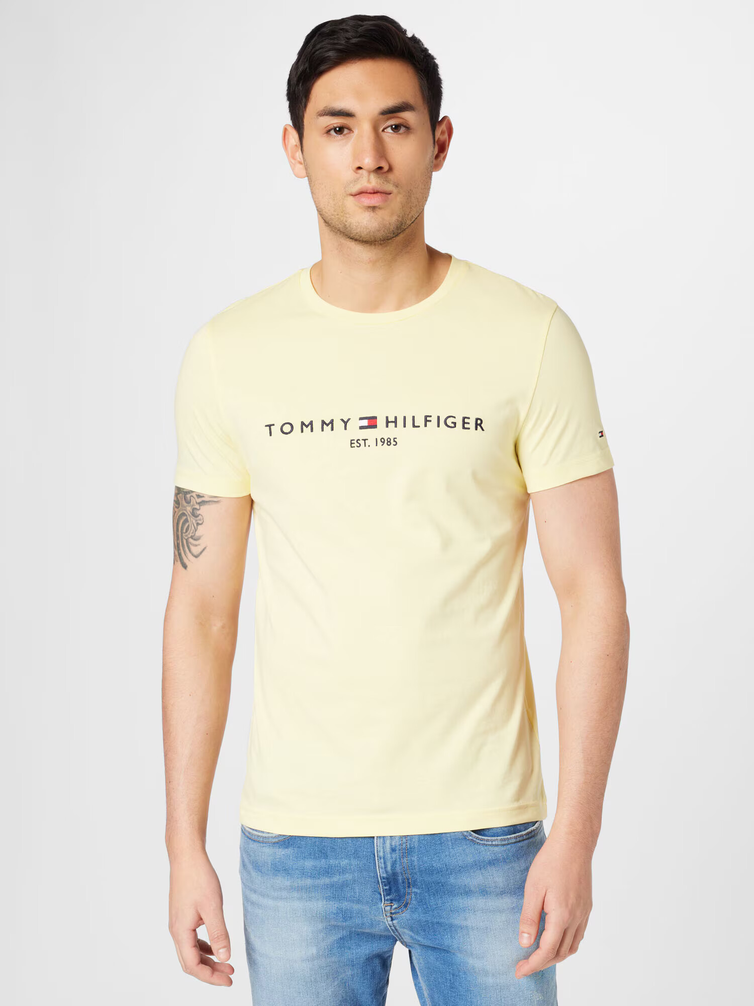 TOMMY HILFIGER Tricou galben pastel / roșu intens / negru / alb - Pled.ro