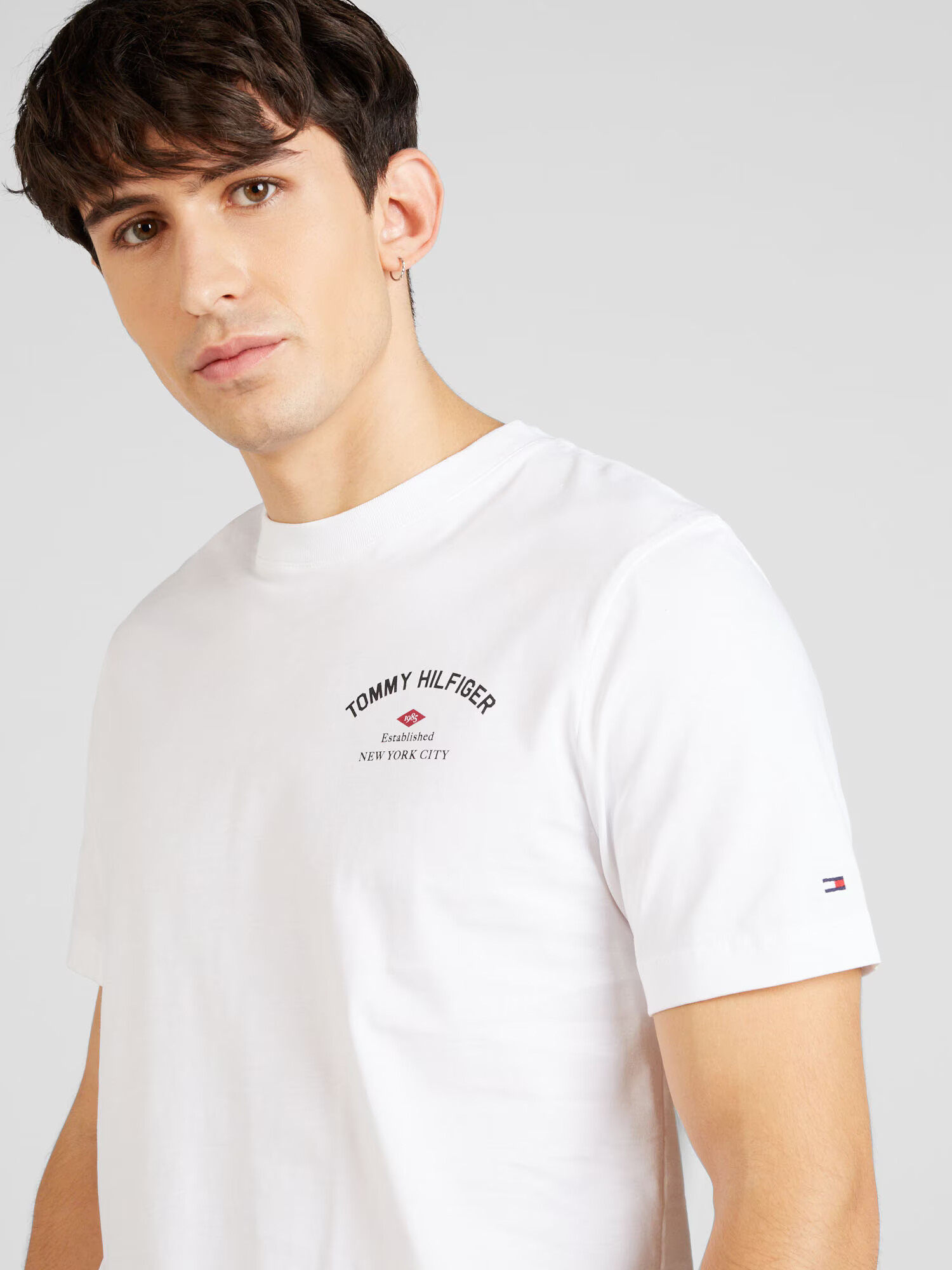 TOMMY HILFIGER Tricou gri / roșu / negru / alb - Pled.ro