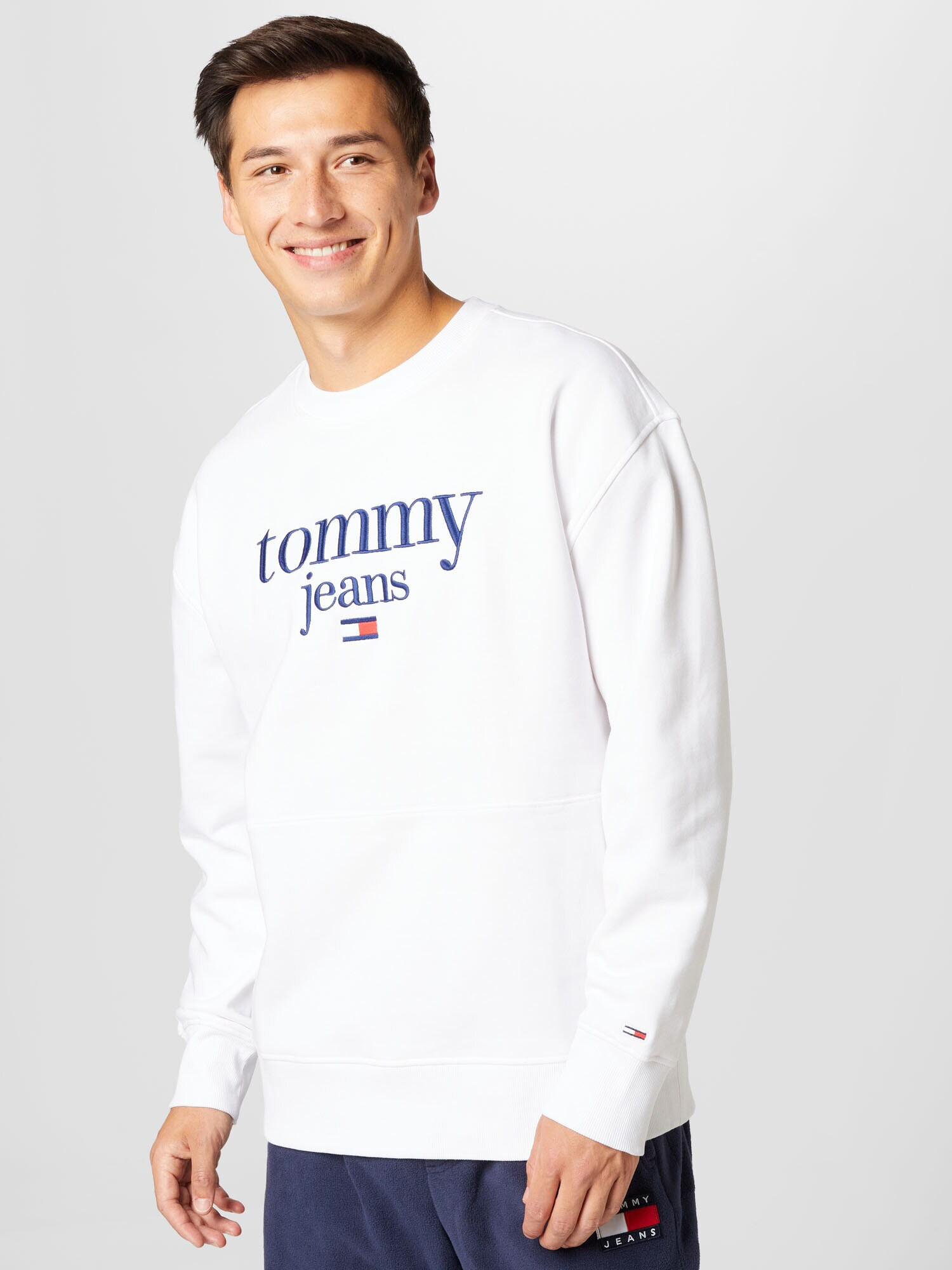 Tommy Jeans Bluză de molton albastru marin / alb - Pled.ro