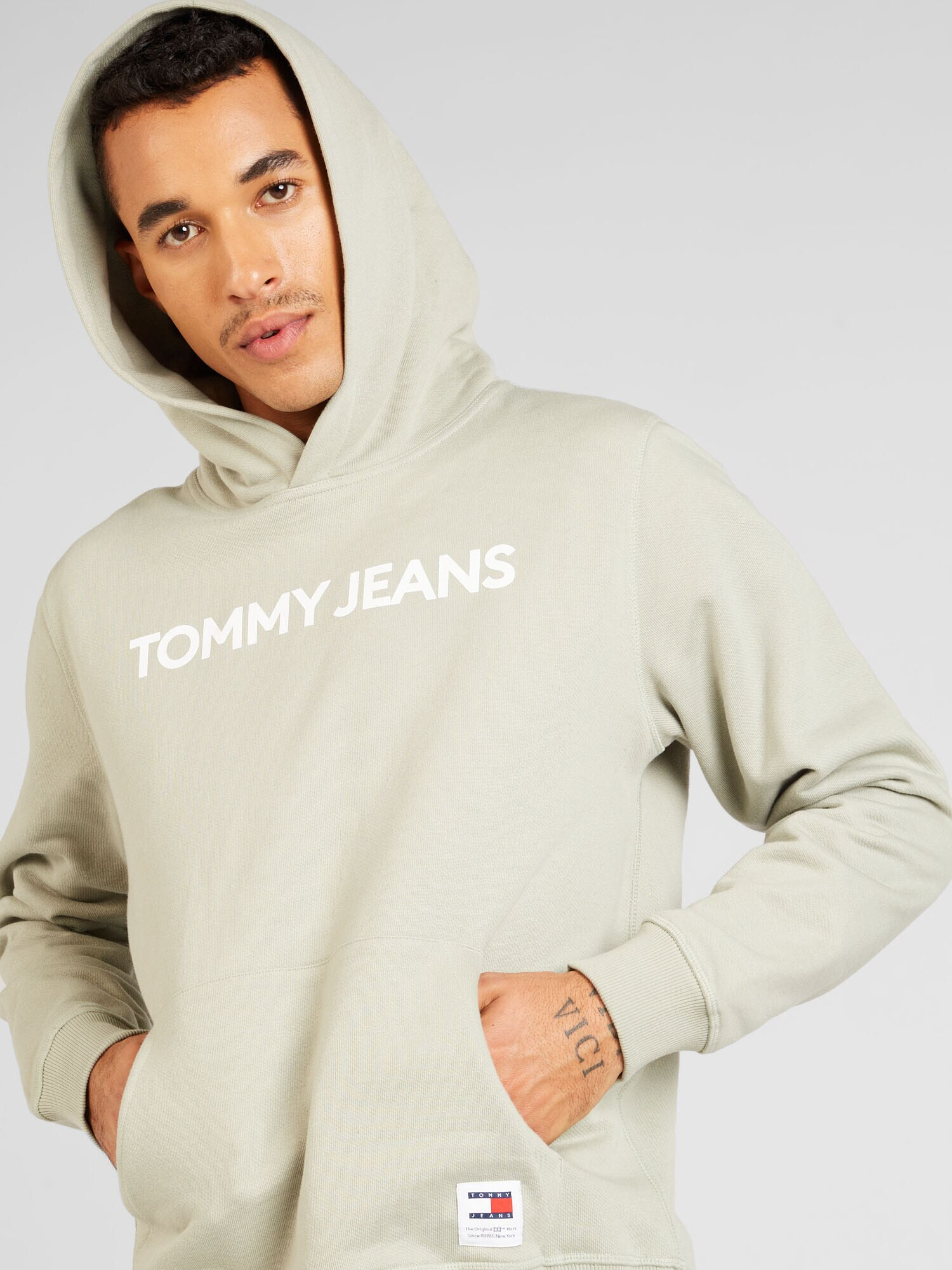 Tommy Jeans Bluză de molton 'CLASSICS' bleumarin / oliv / roșu / alb - Pled.ro