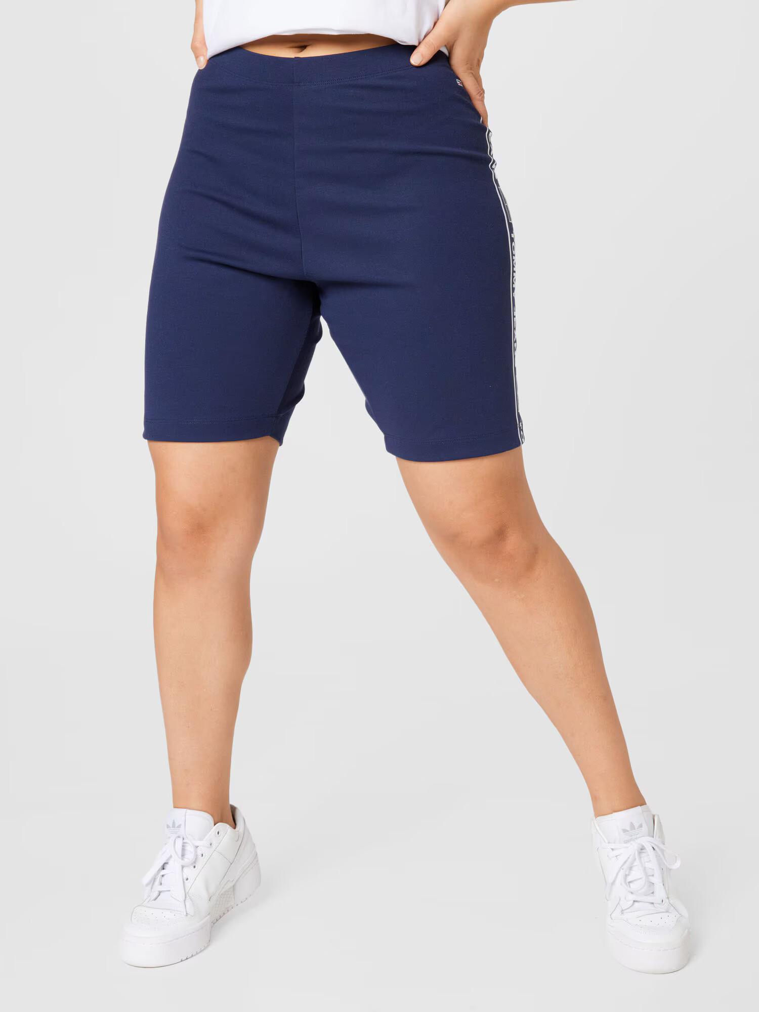 Tommy Jeans Curve Pantaloni bleumarin / alb - Pled.ro