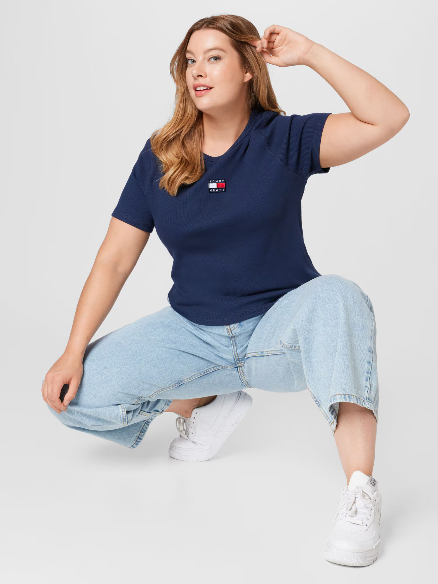 Tommy Jeans Curve Tricou bleumarin / roși aprins / alb - Pled.ro