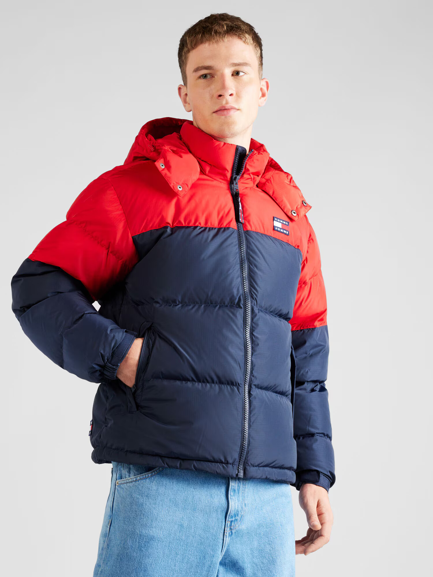 Tommy Jeans Geacă de iarnă 'Alaska' bleumarin / roși aprins / alb - Pled.ro