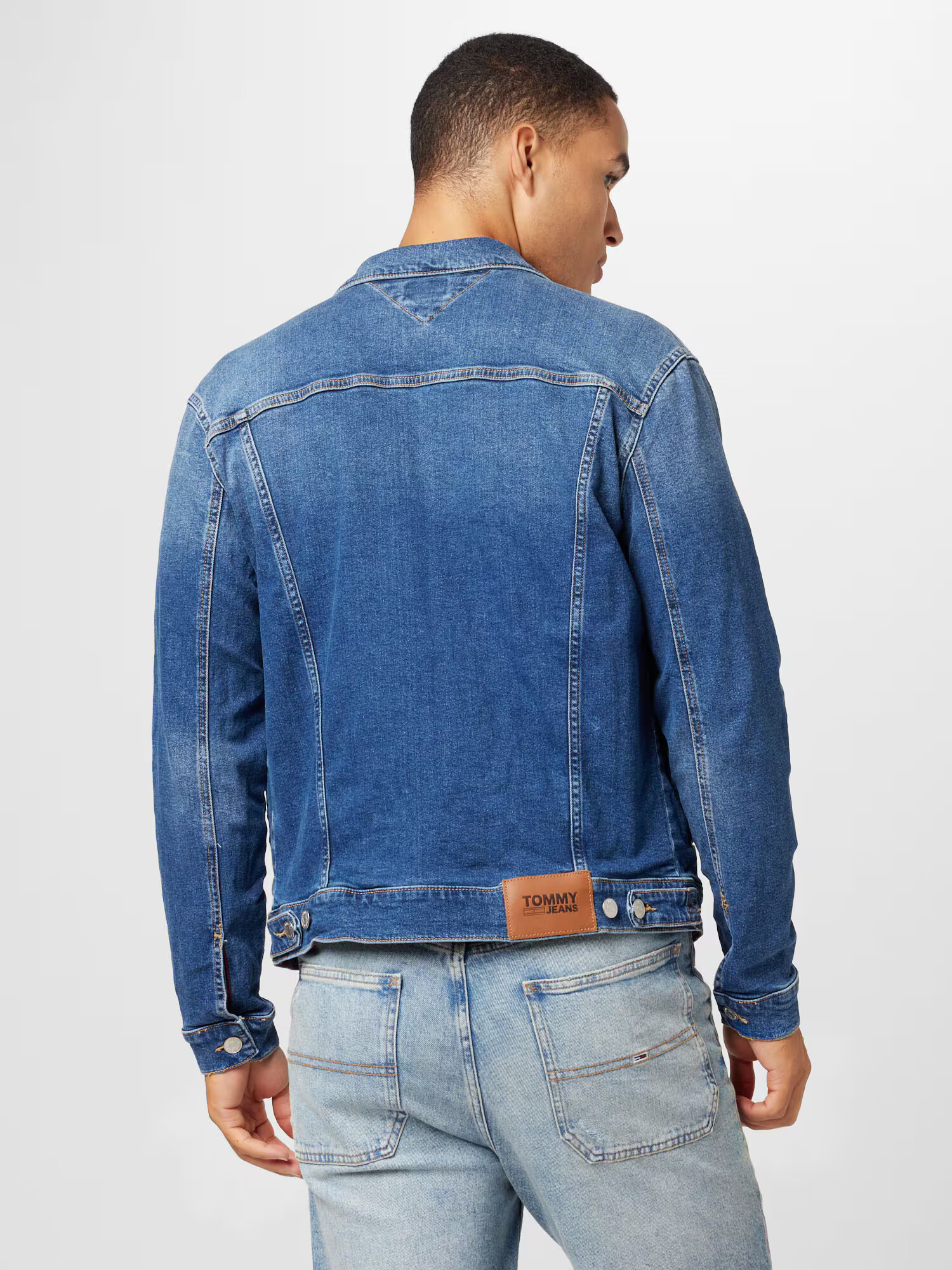 Tommy Jeans Geacă de primăvară-toamnă albastru denim - Pled.ro