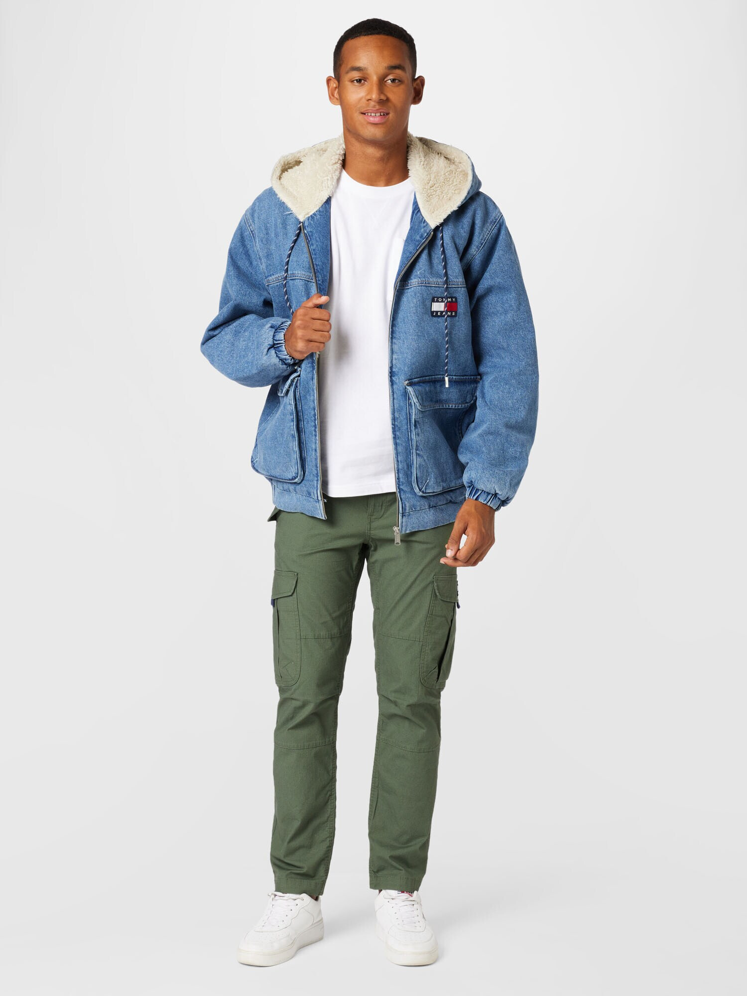 Tommy Jeans Geacă de primăvară-toamnă bleumarin / albastru denim / roșu / alb - Pled.ro