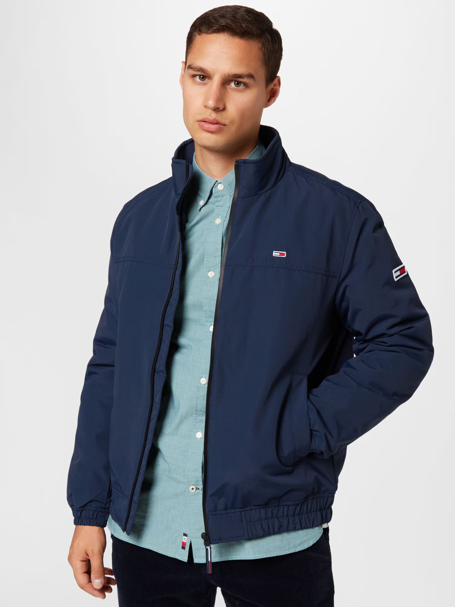 Tommy Jeans Geacă de primăvară-toamnă 'Essential' bleumarin / roși aprins / alb - Pled.ro