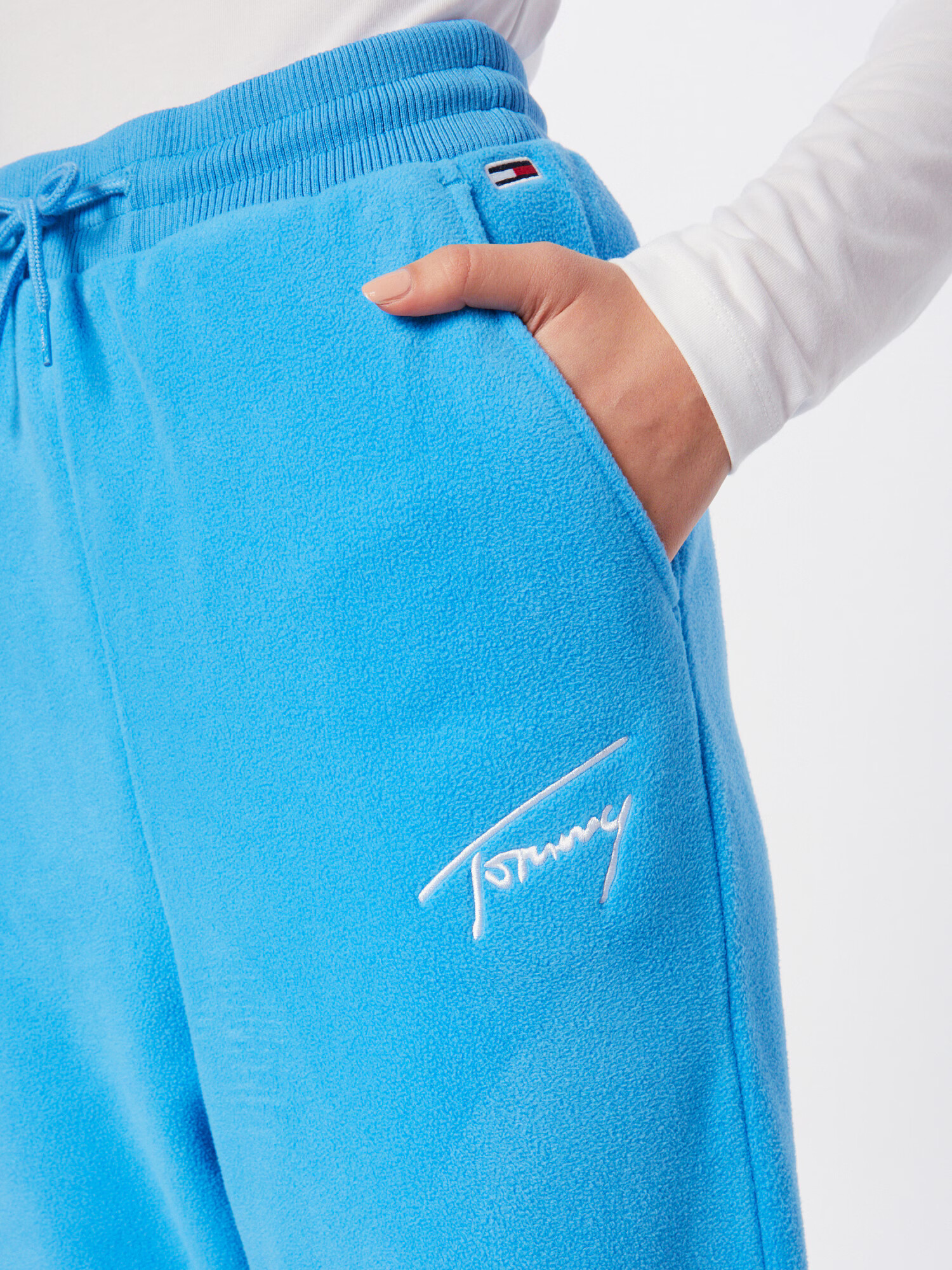 Tommy Jeans Pantaloni albastru aqua / alb - Pled.ro