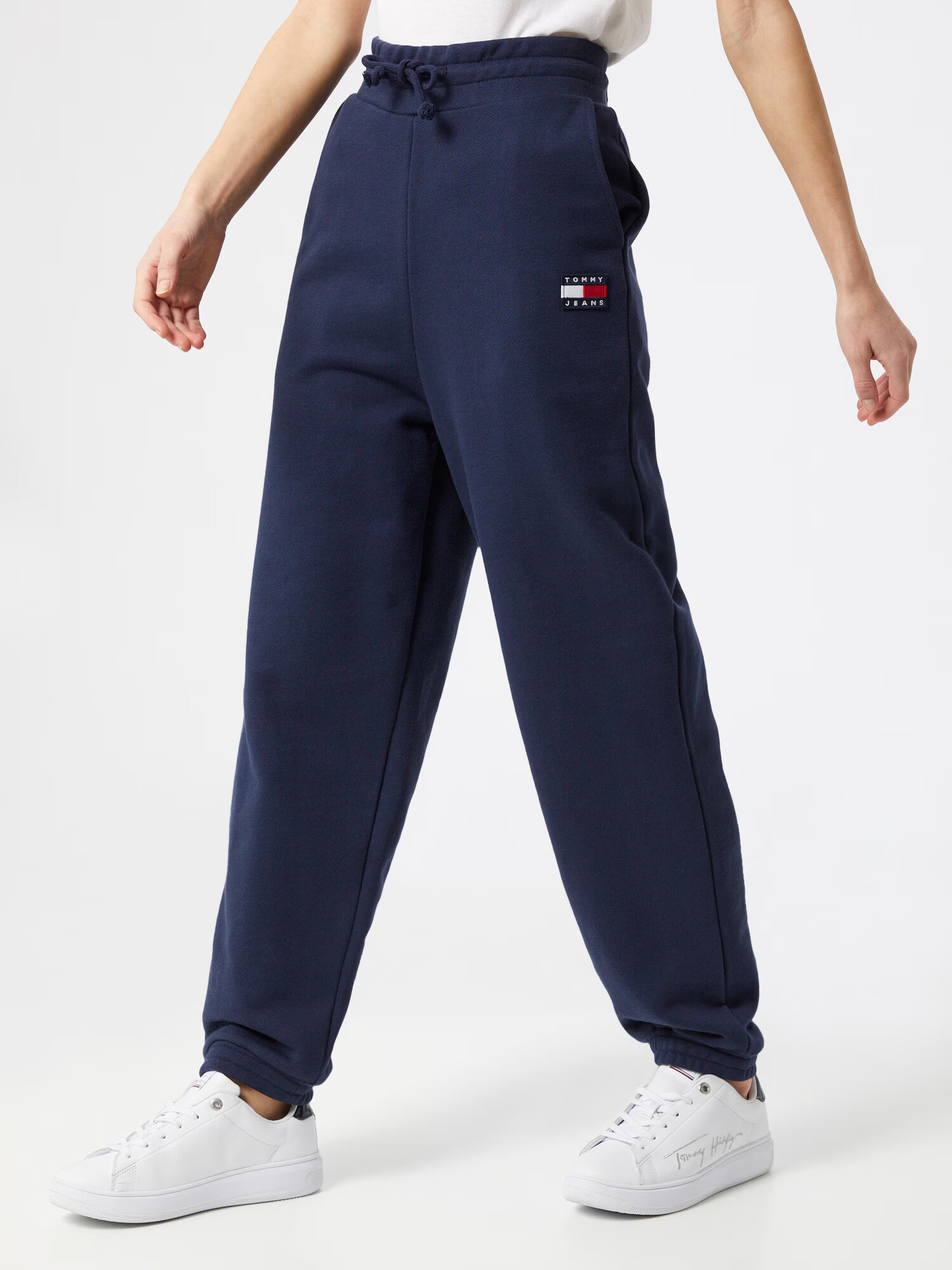 Tommy Jeans Pantaloni bleumarin / roșu / alb - Pled.ro