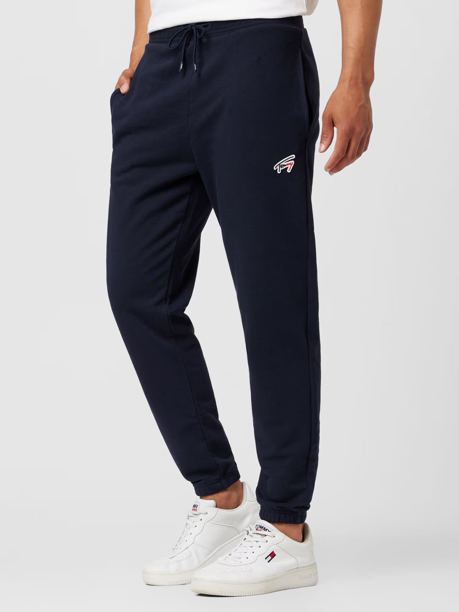 Tommy Jeans Pantaloni bleumarin - Pled.ro