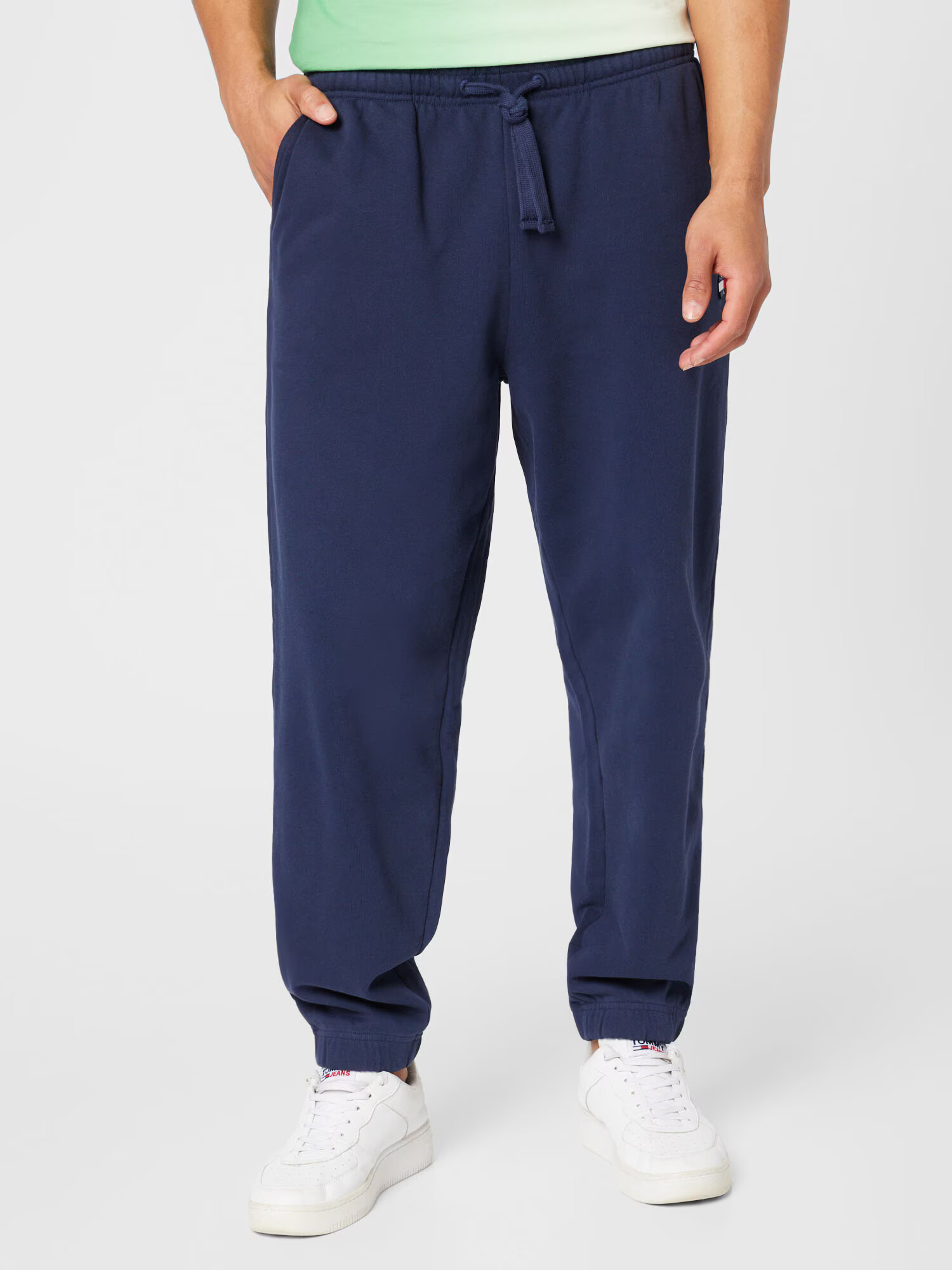 Tommy Jeans Pantaloni bleumarin / roșu / alb murdar - Pled.ro