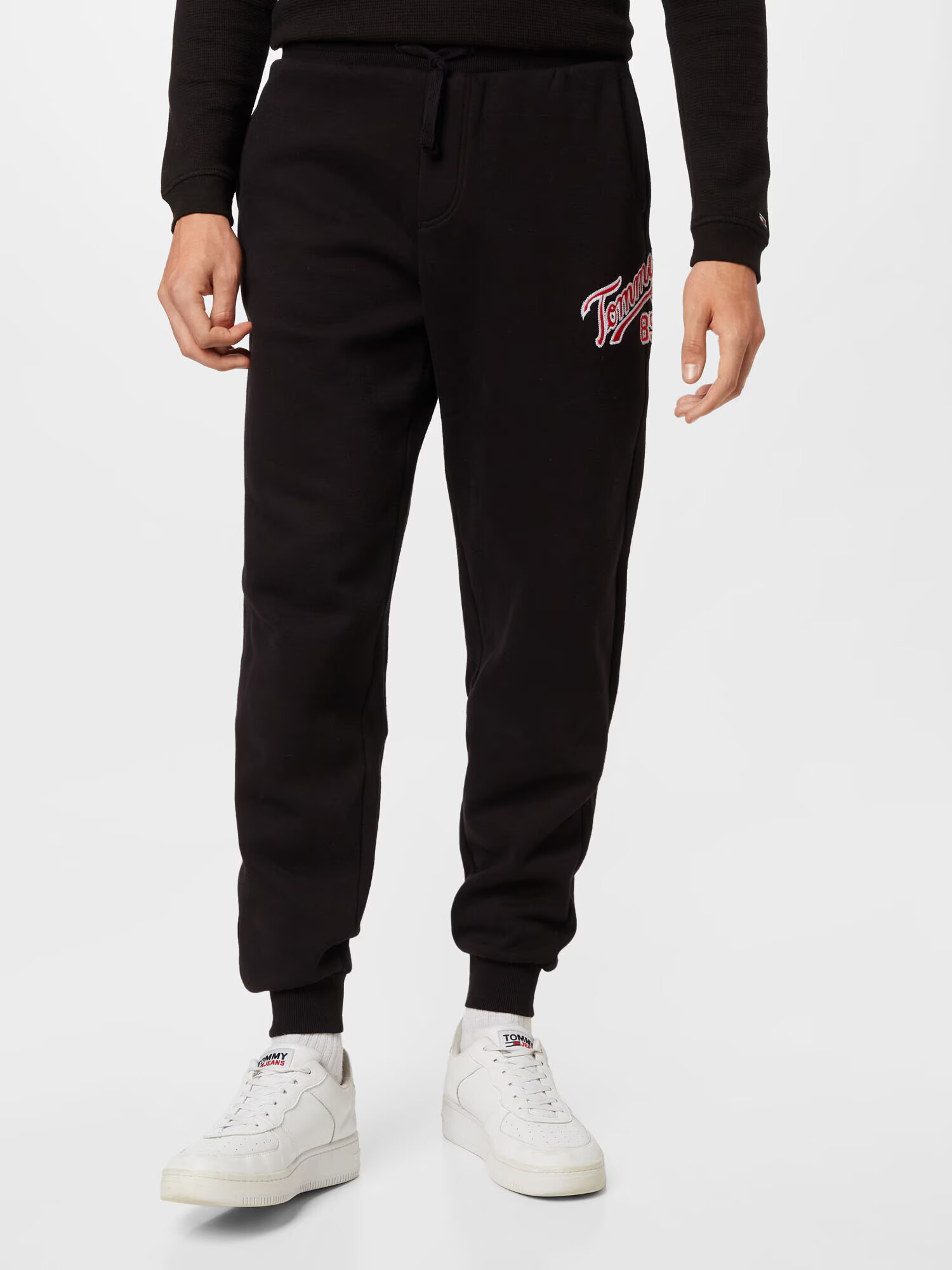 Tommy Jeans Pantaloni bleumarin / roșu / negru / alb - Pled.ro