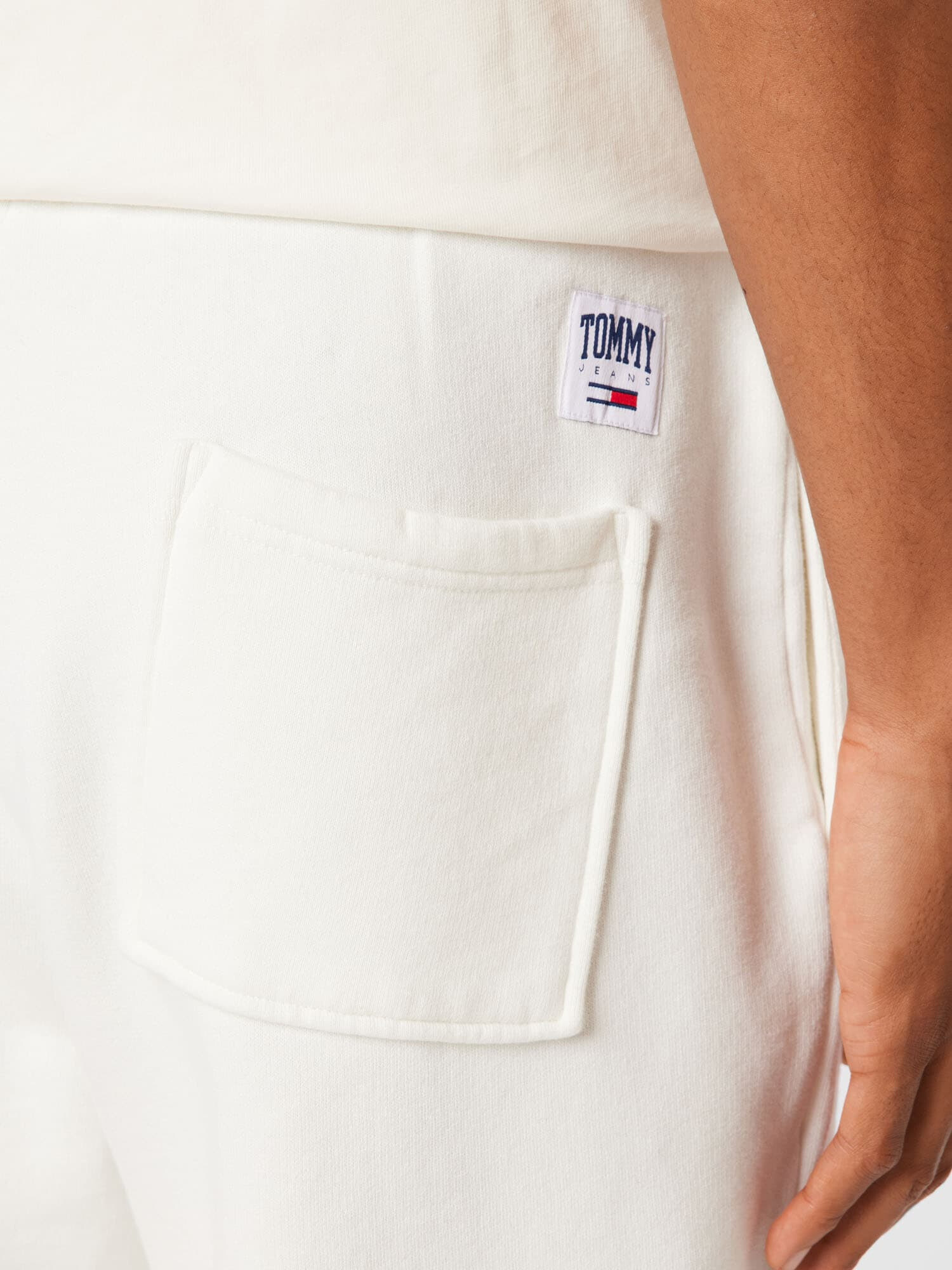 Tommy Jeans Pantaloni crem / albastru porumbel / roșu / alb - Pled.ro