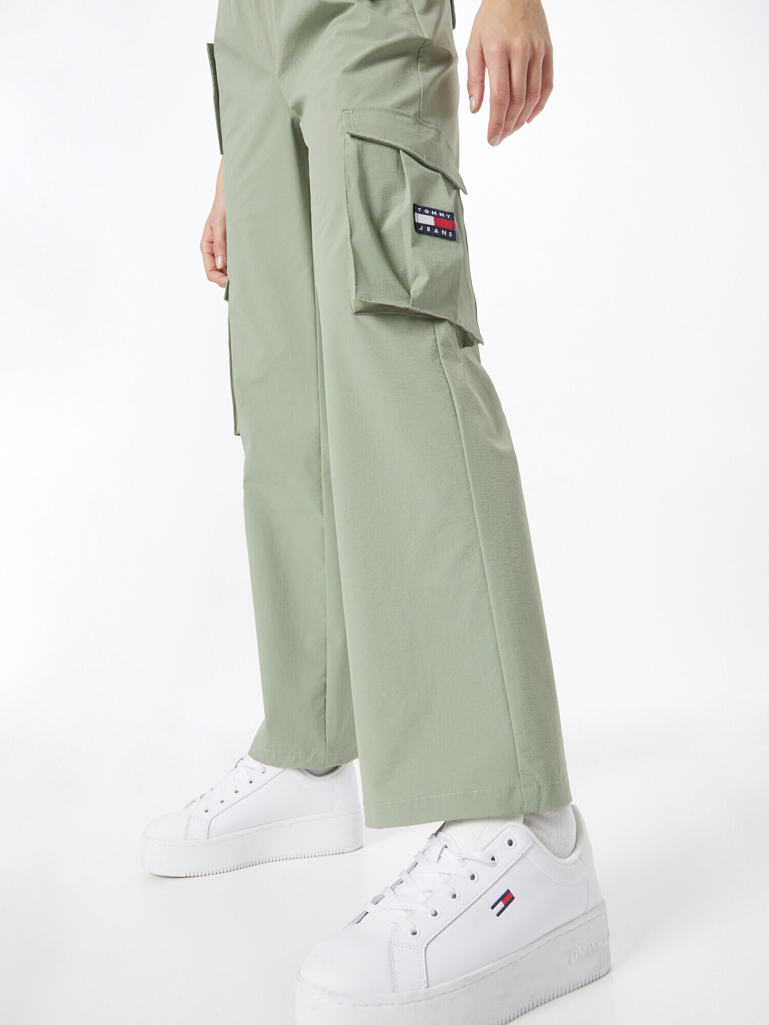 Tommy Jeans Pantaloni cu buzunare 'BETSY' verde deschis - Pled.ro