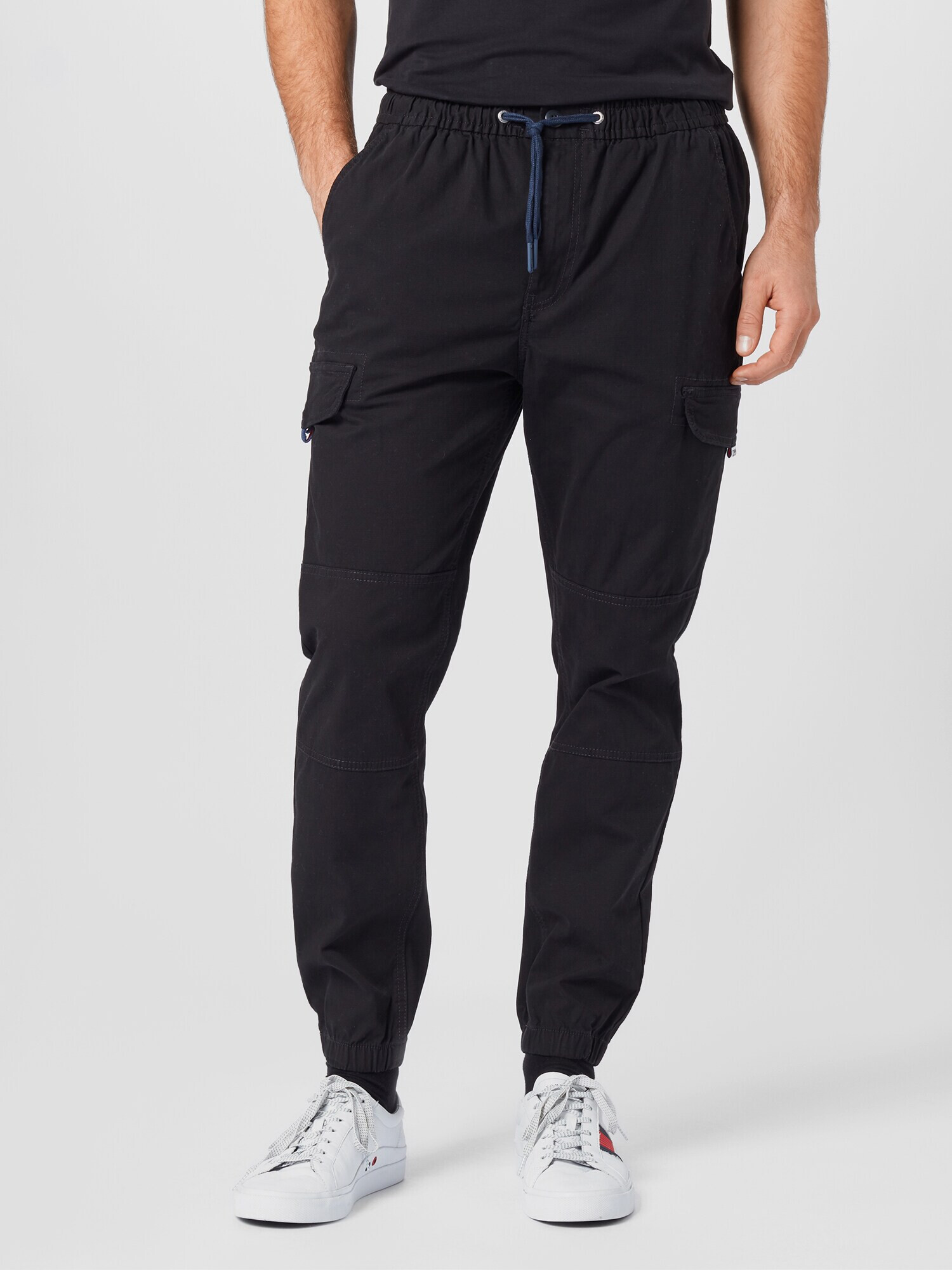 Tommy Jeans Pantaloni cu buzunare negru - Pled.ro