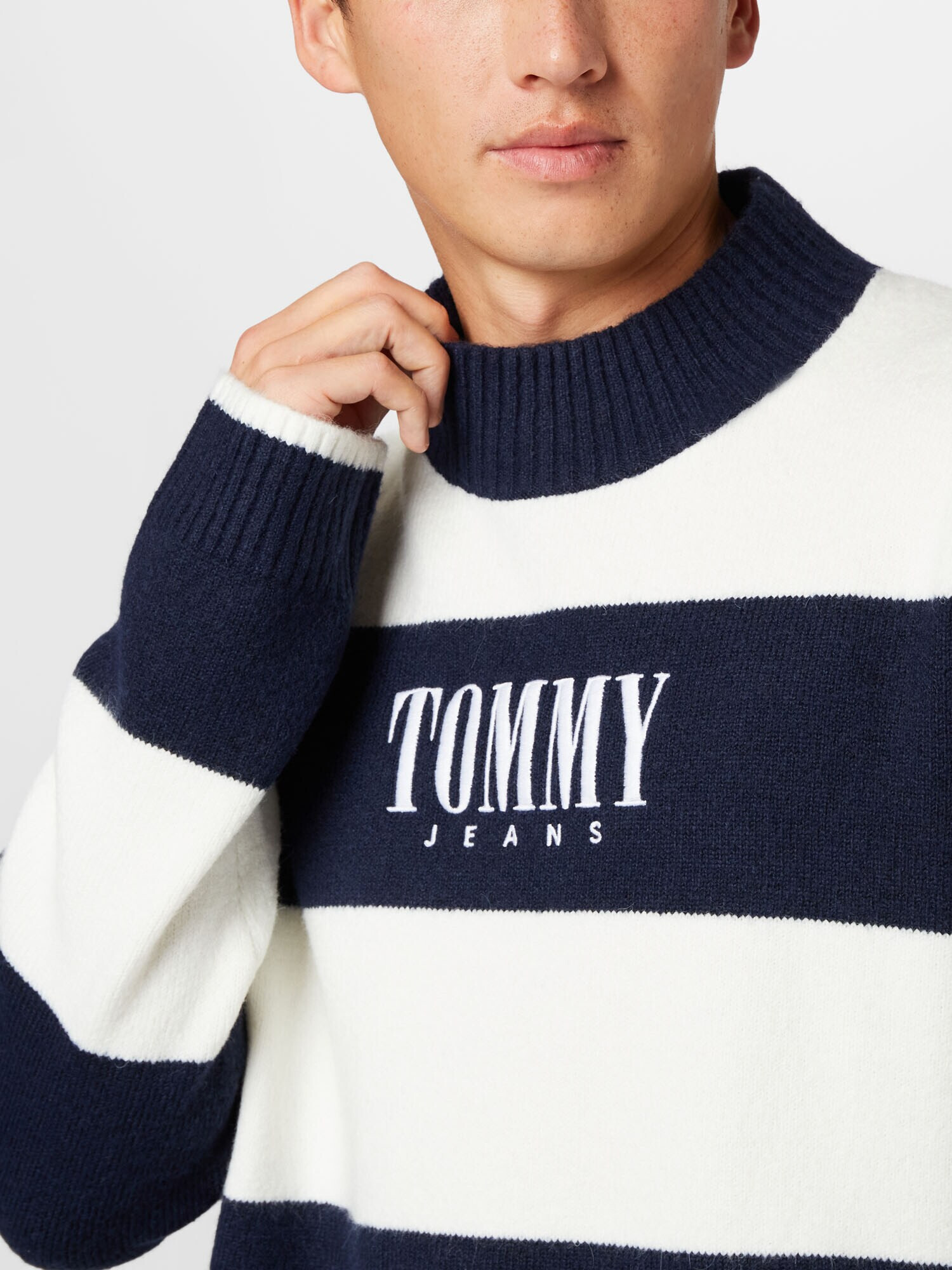 Tommy Jeans Pulover bleumarin / roși aprins / alb - Pled.ro