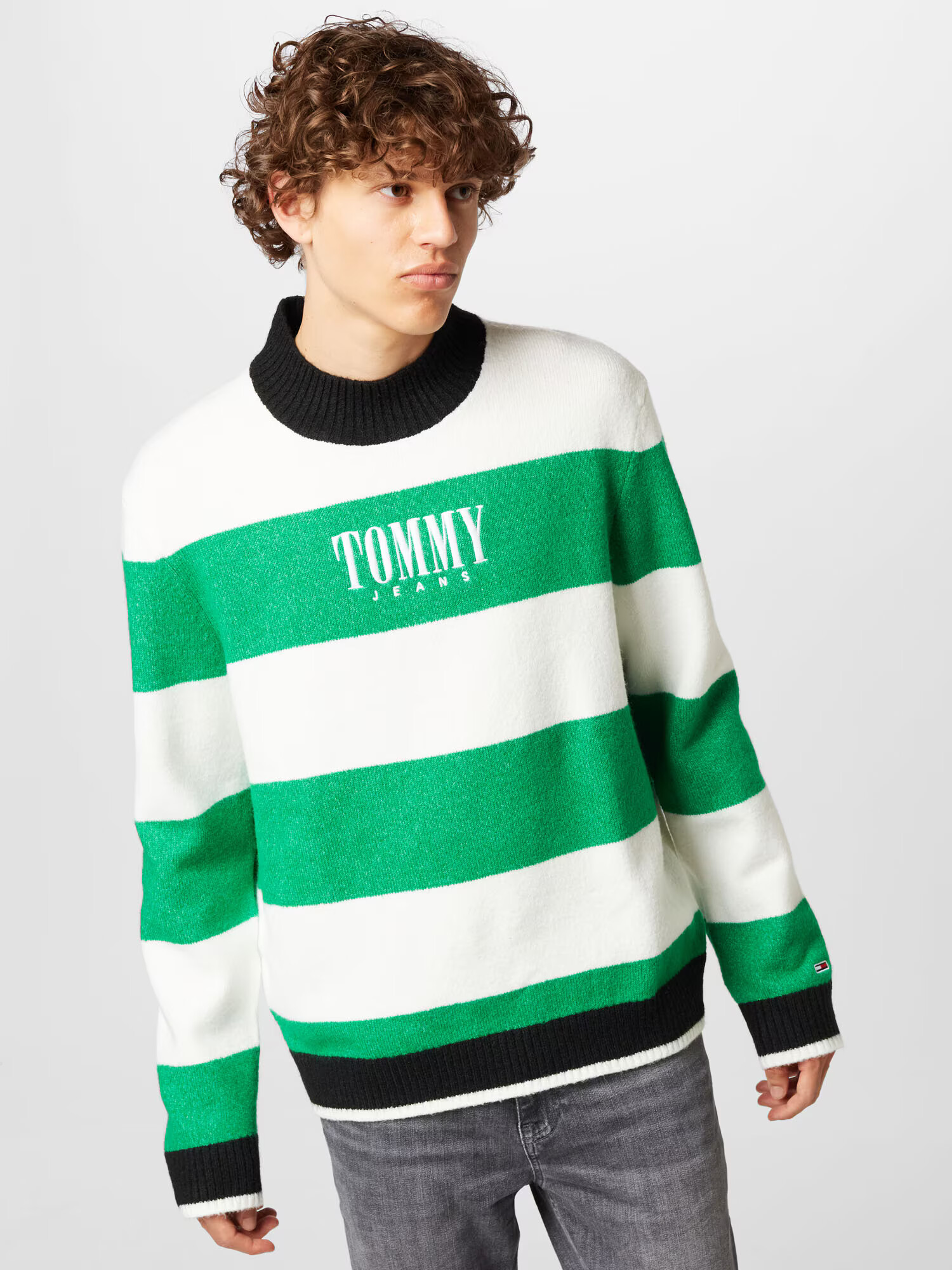 Tommy Jeans Pulover verde iarbă / negru / alb - Pled.ro